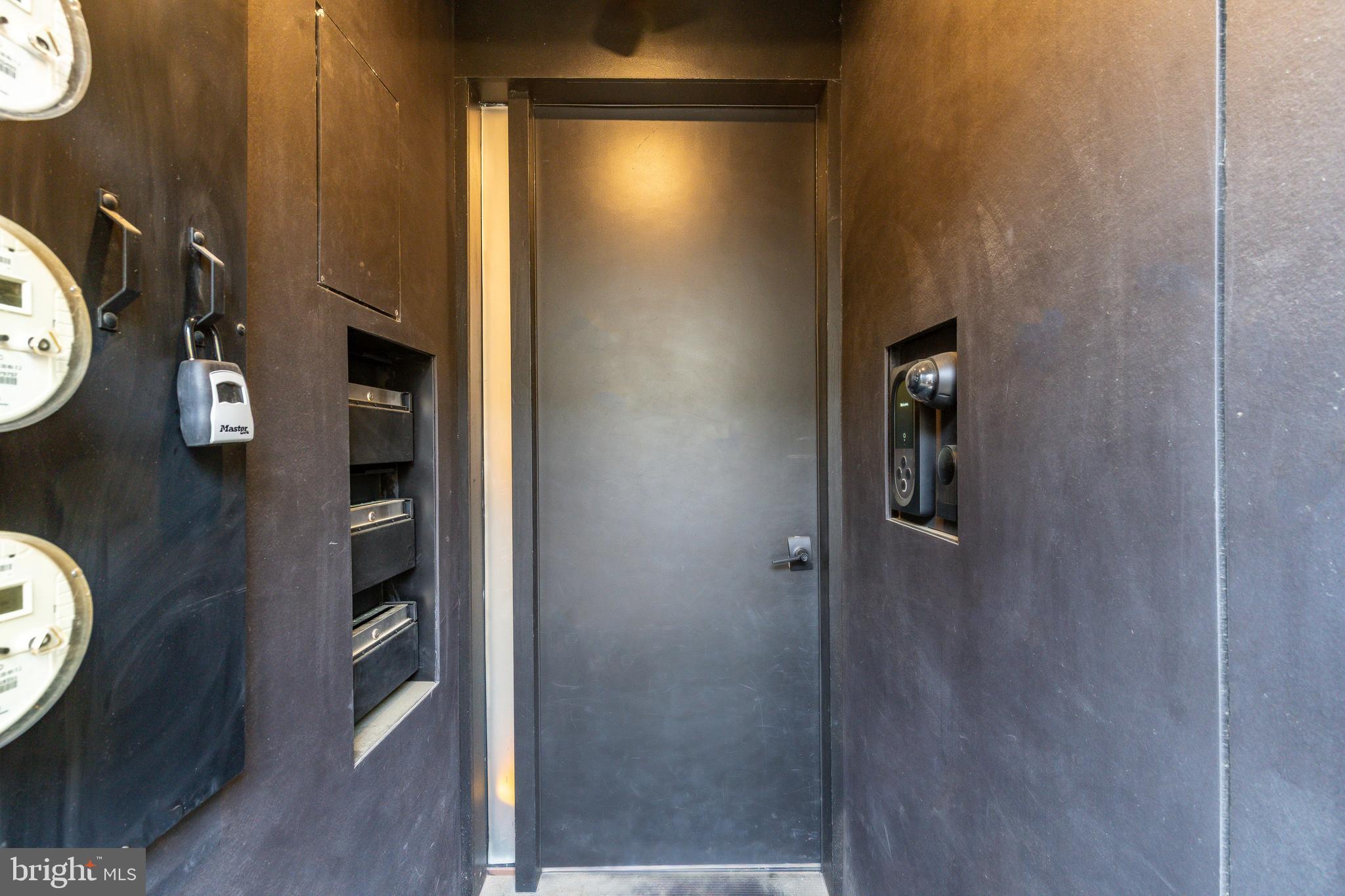 GRADUATE HOSPITAL - Residential Lease