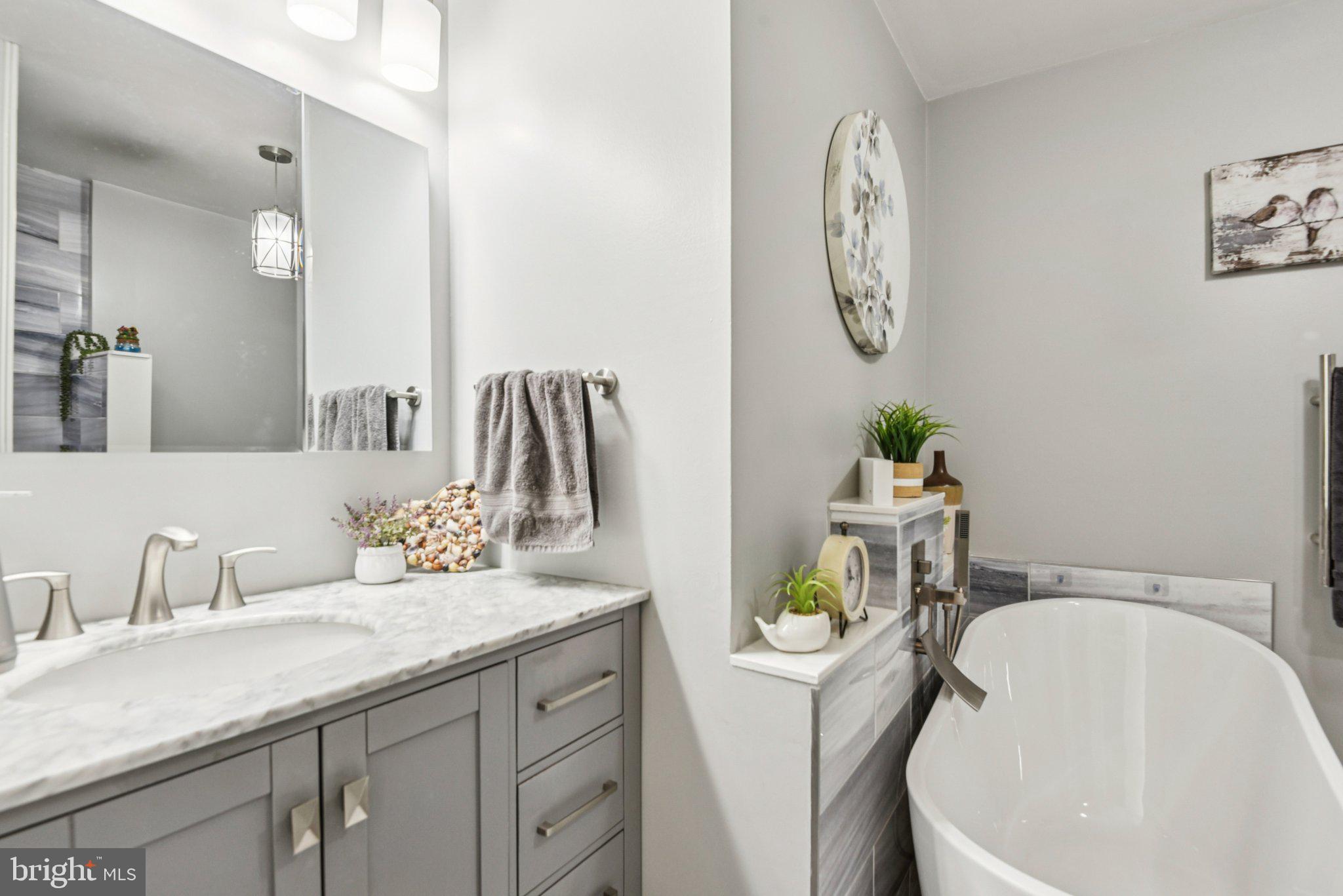 CRISFIELD CROSSING - Residential