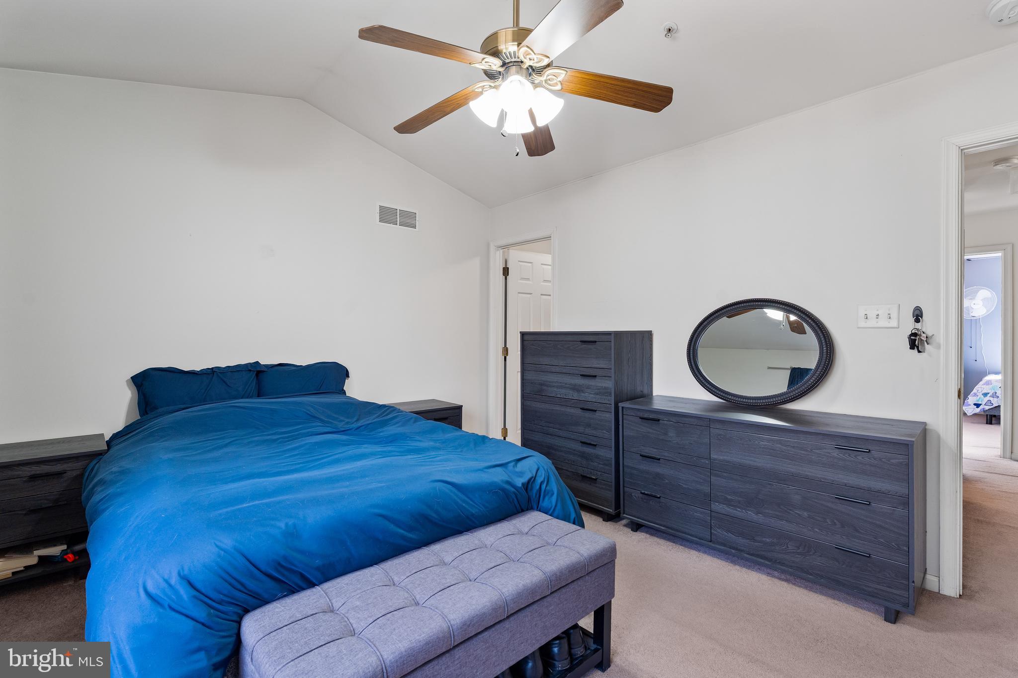 PERSIMMON CREEK - Residential