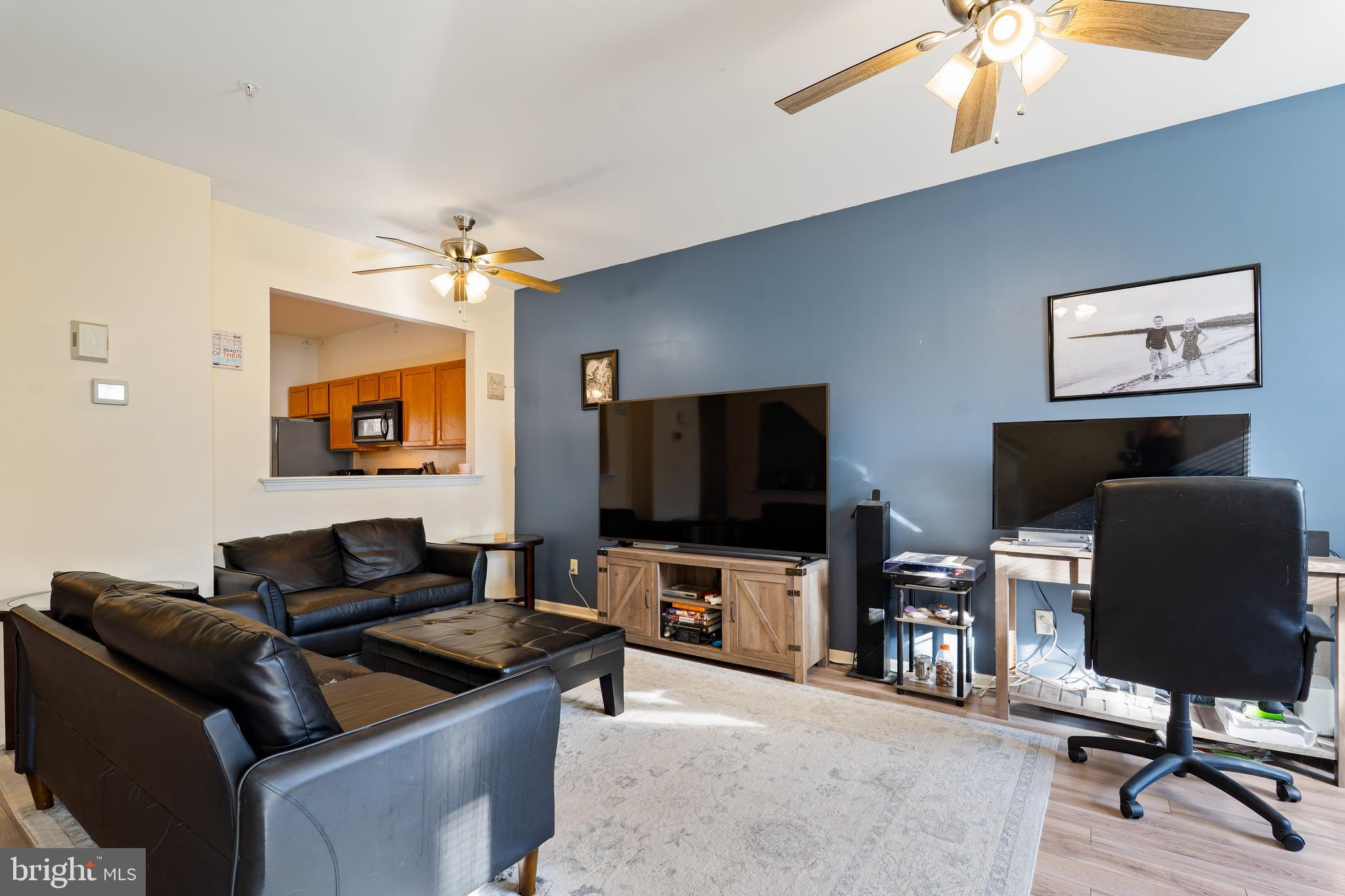 PERSIMMON CREEK - Residential