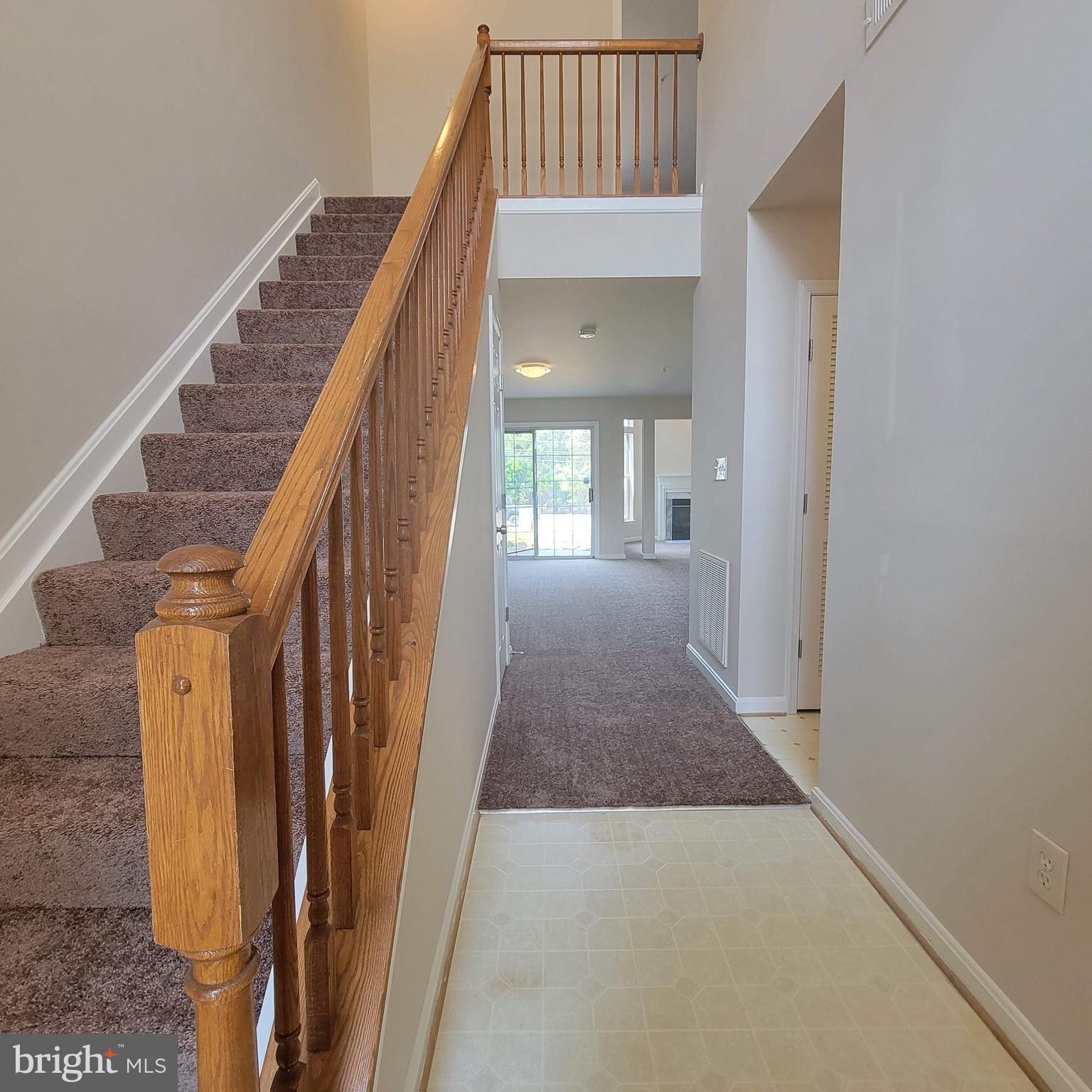 KINGS COUNCIL CONDO - Residential Lease