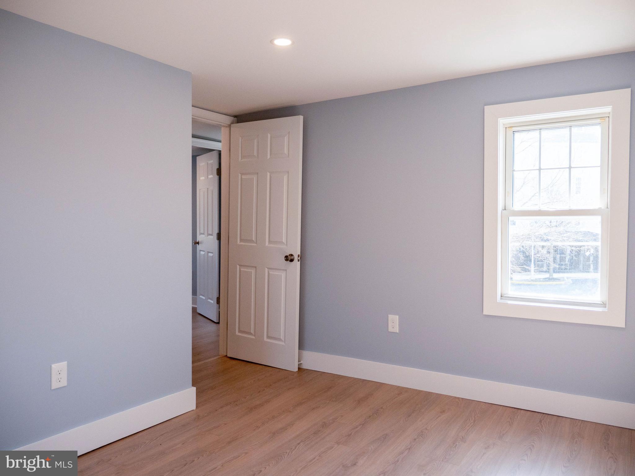 CAMBRIDGE - Residential Lease