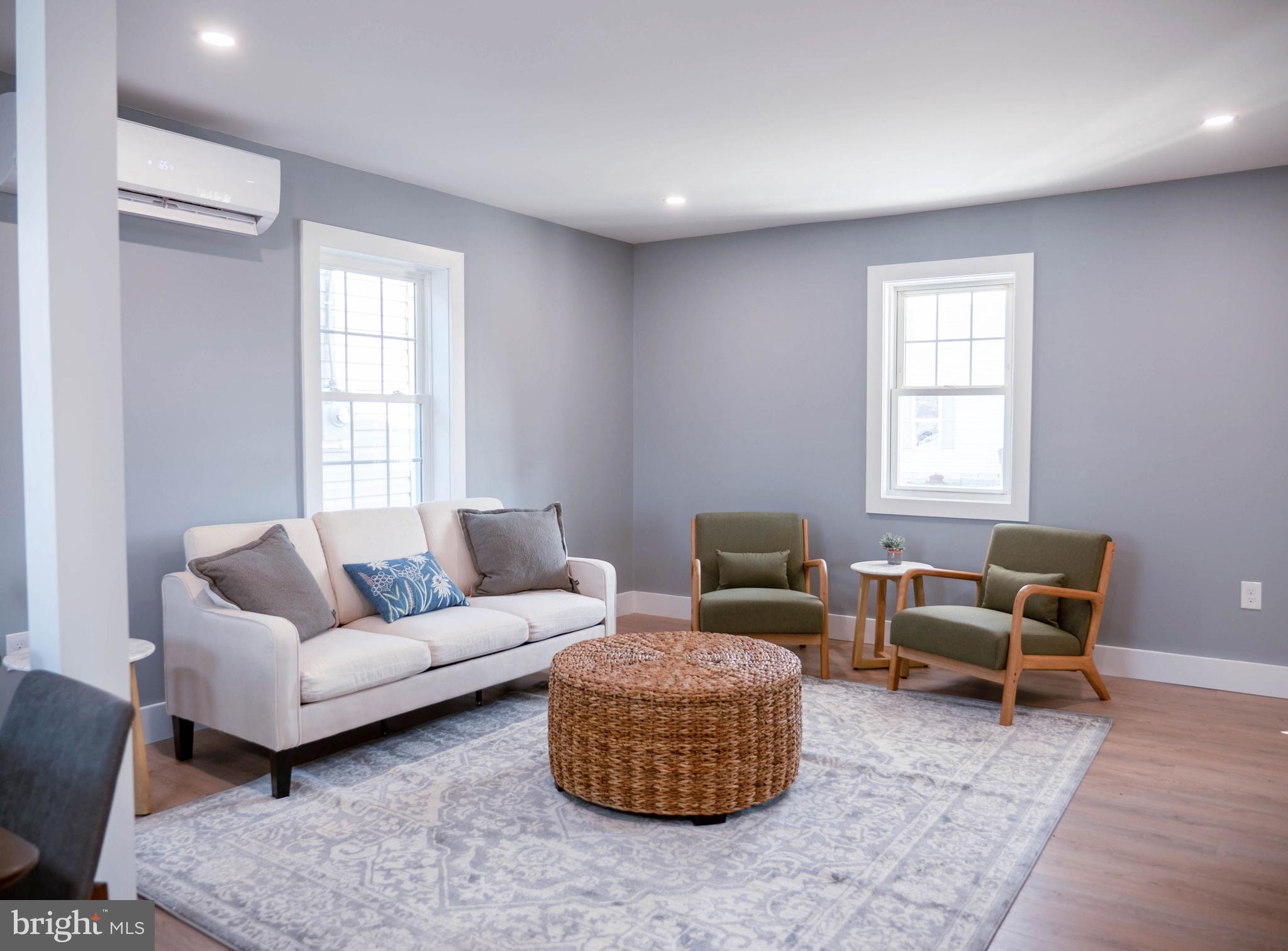 CAMBRIDGE - Residential Lease