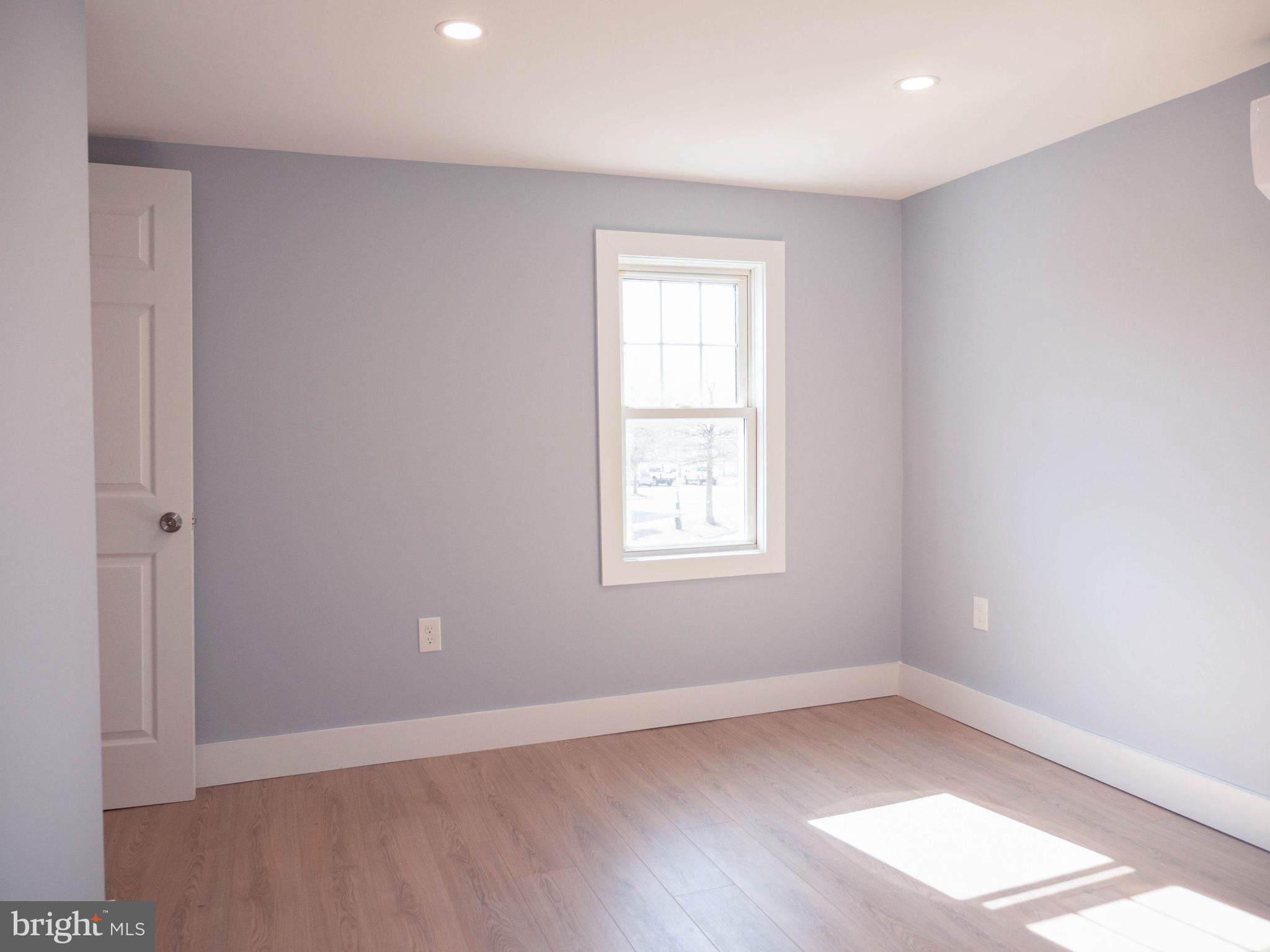 CAMBRIDGE - Residential Lease