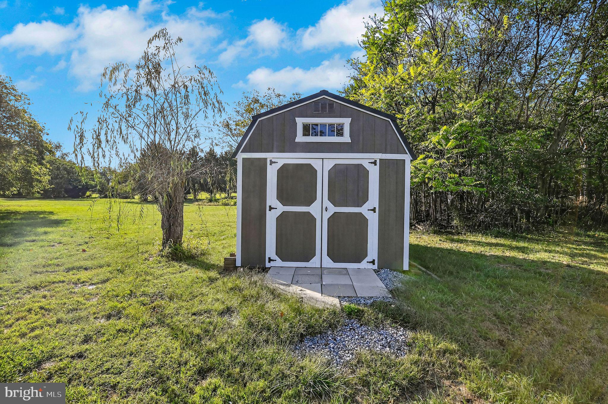 SHEPHERD WEST - Residential