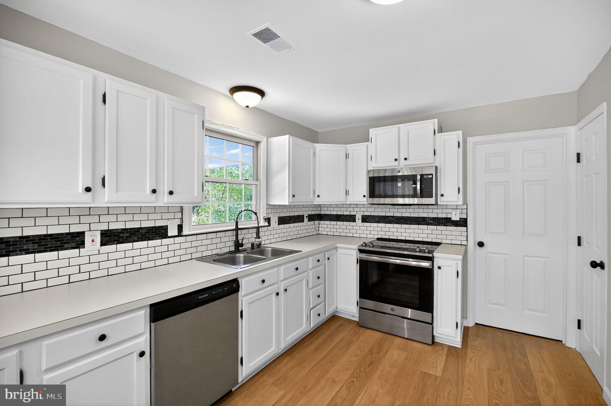 SHEPHERD WEST - Residential