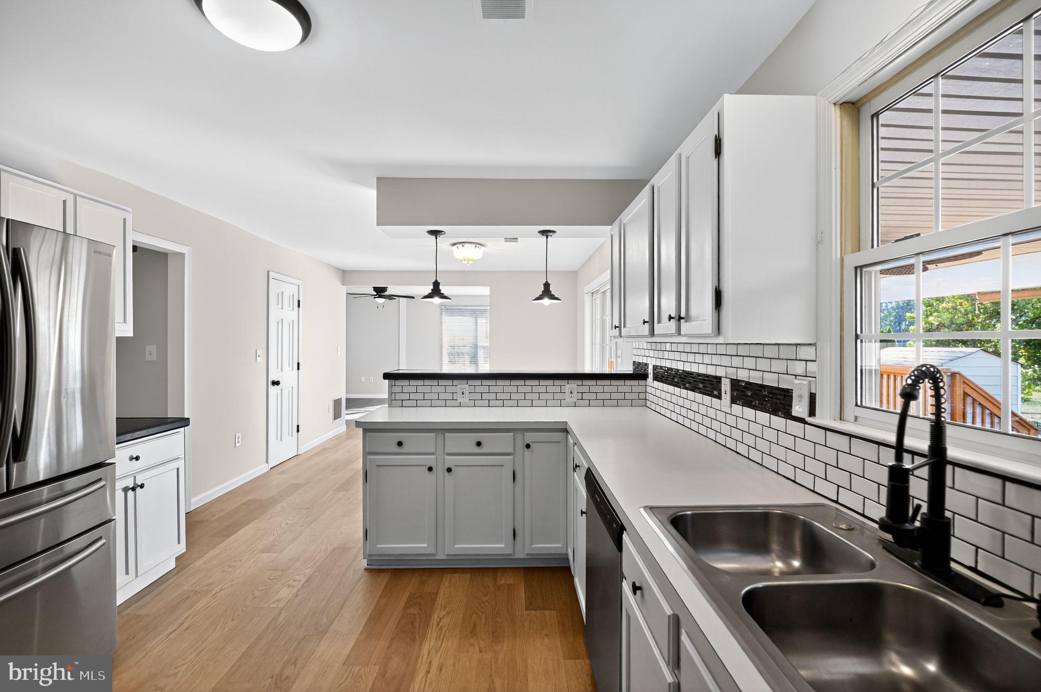 SHEPHERD WEST - Residential