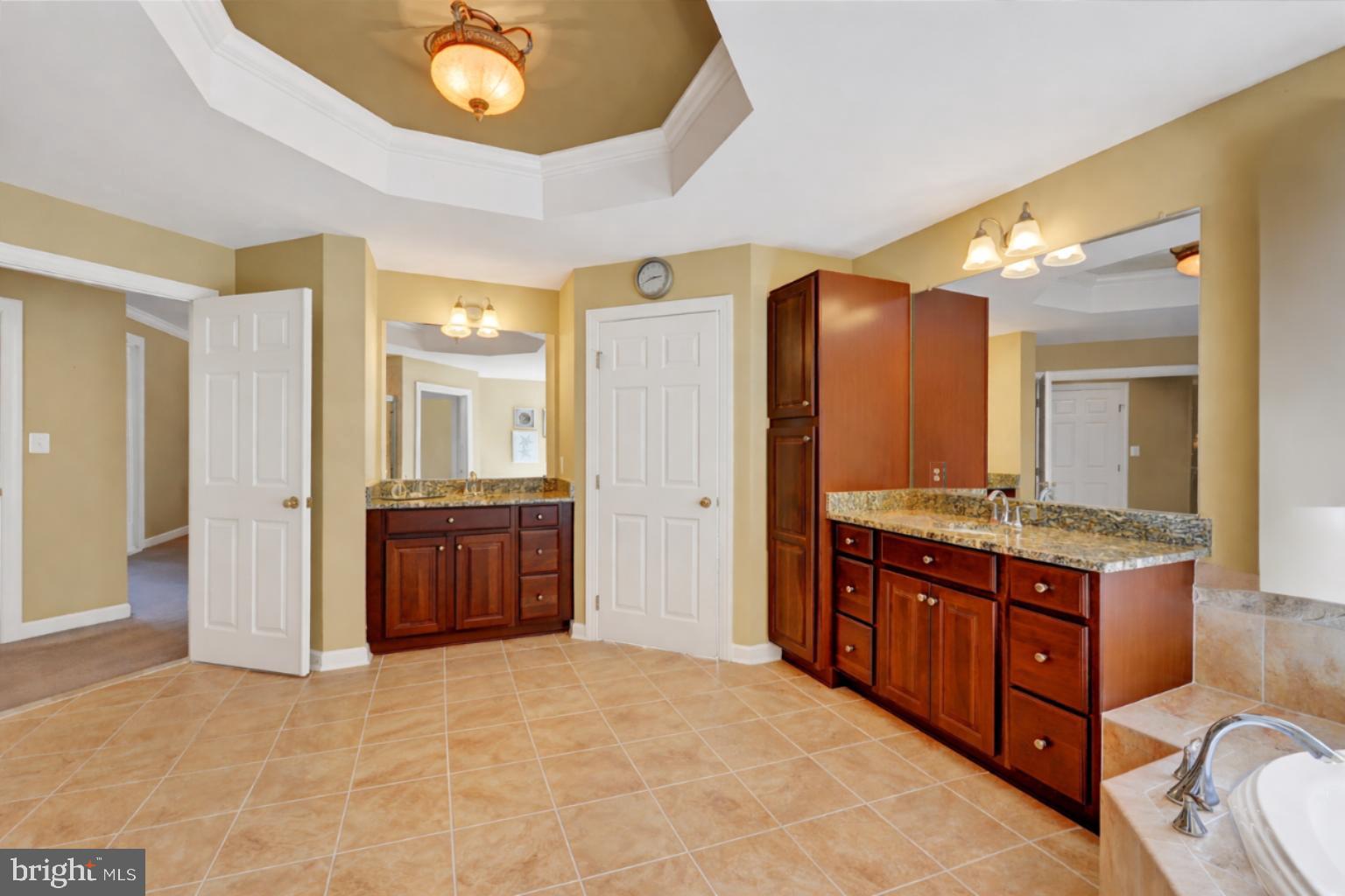 GARRISON OVERLOOK - Residential