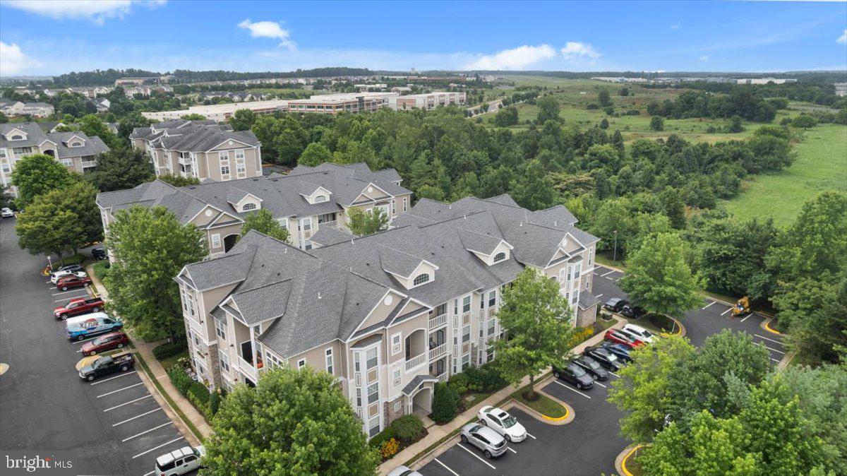 STRATFORD CLUB - Residential