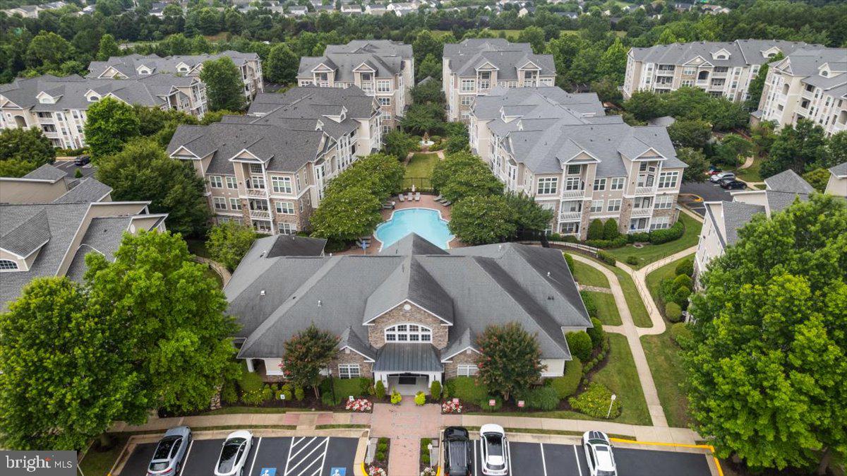 STRATFORD CLUB - Residential