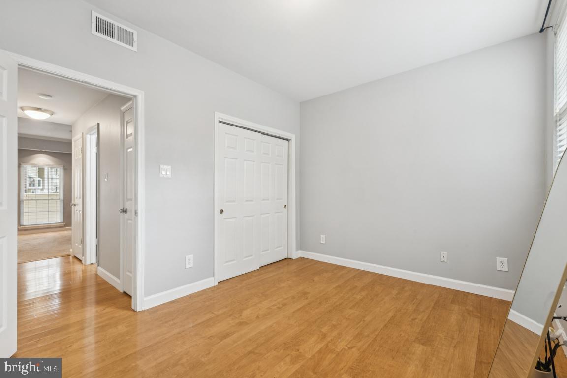 BROOKMEADE - Residential