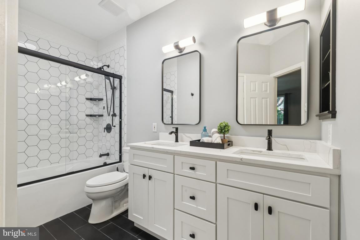 BROOKMEADE - Residential