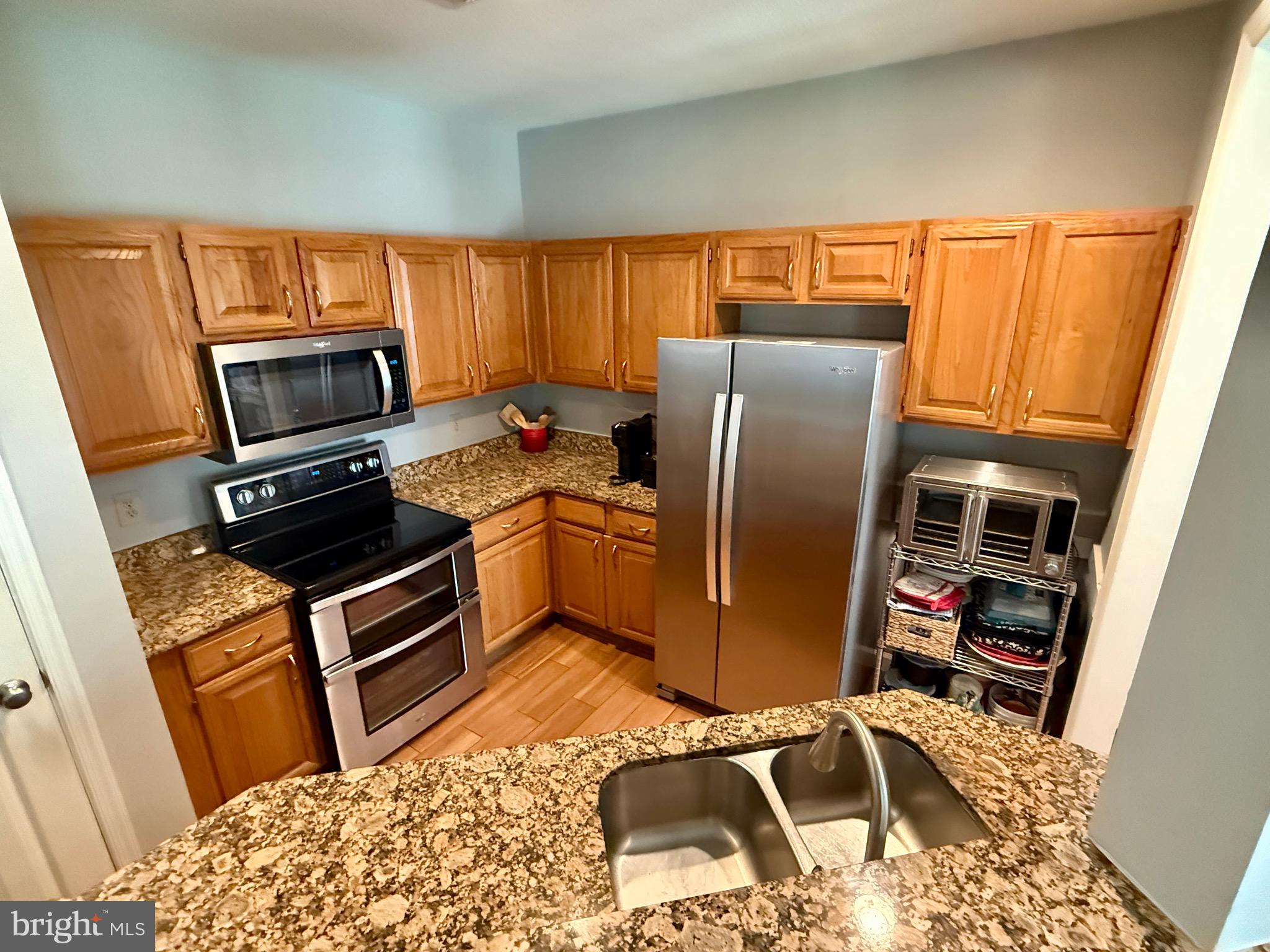 678 GATEWAY DRIVE SE 907