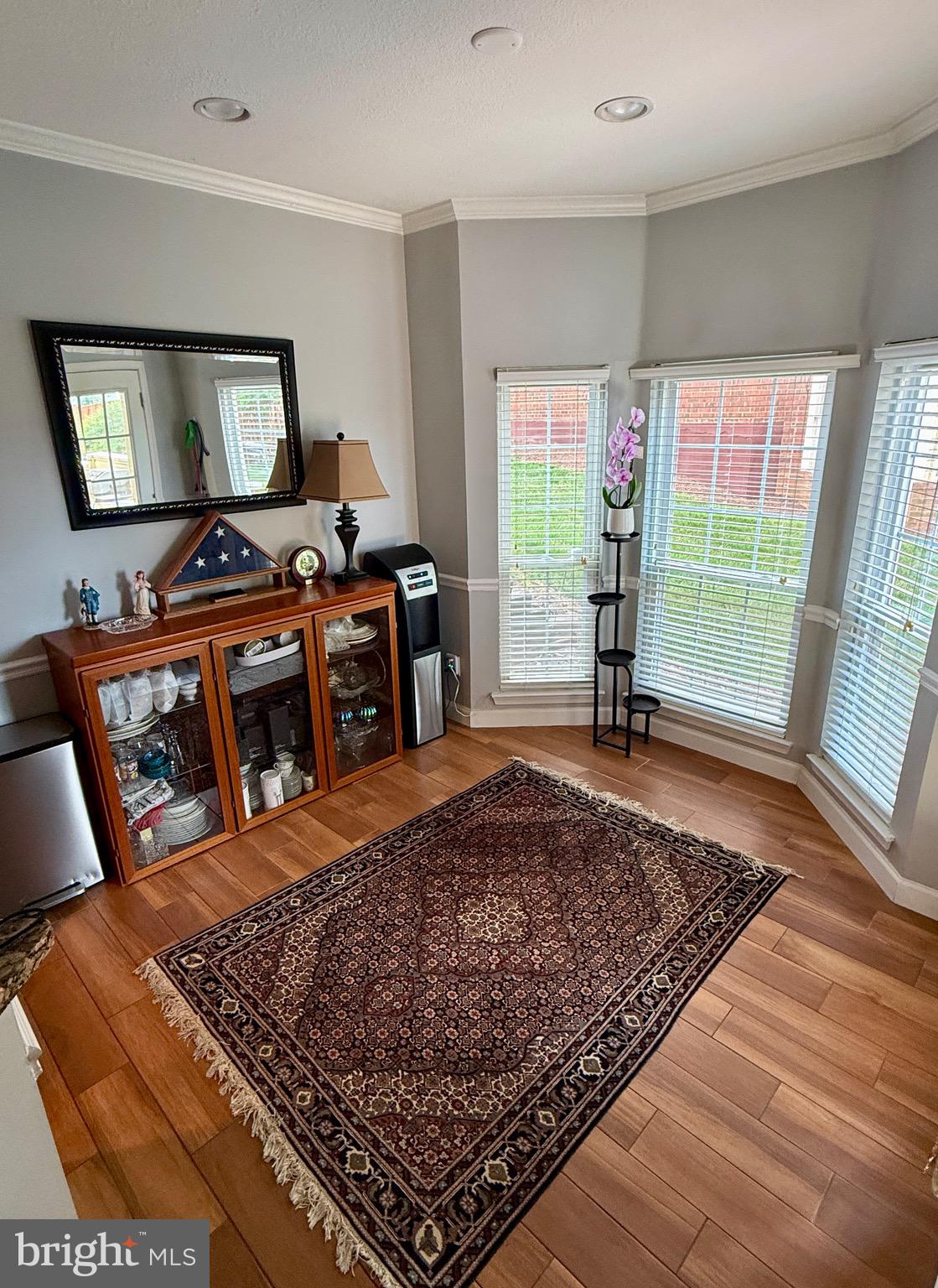 678 GATEWAY DRIVE SE 907