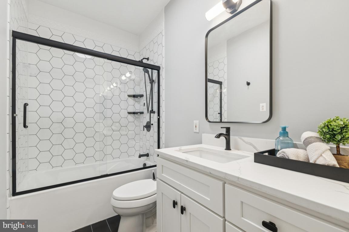 BROOKMEADE - Residential