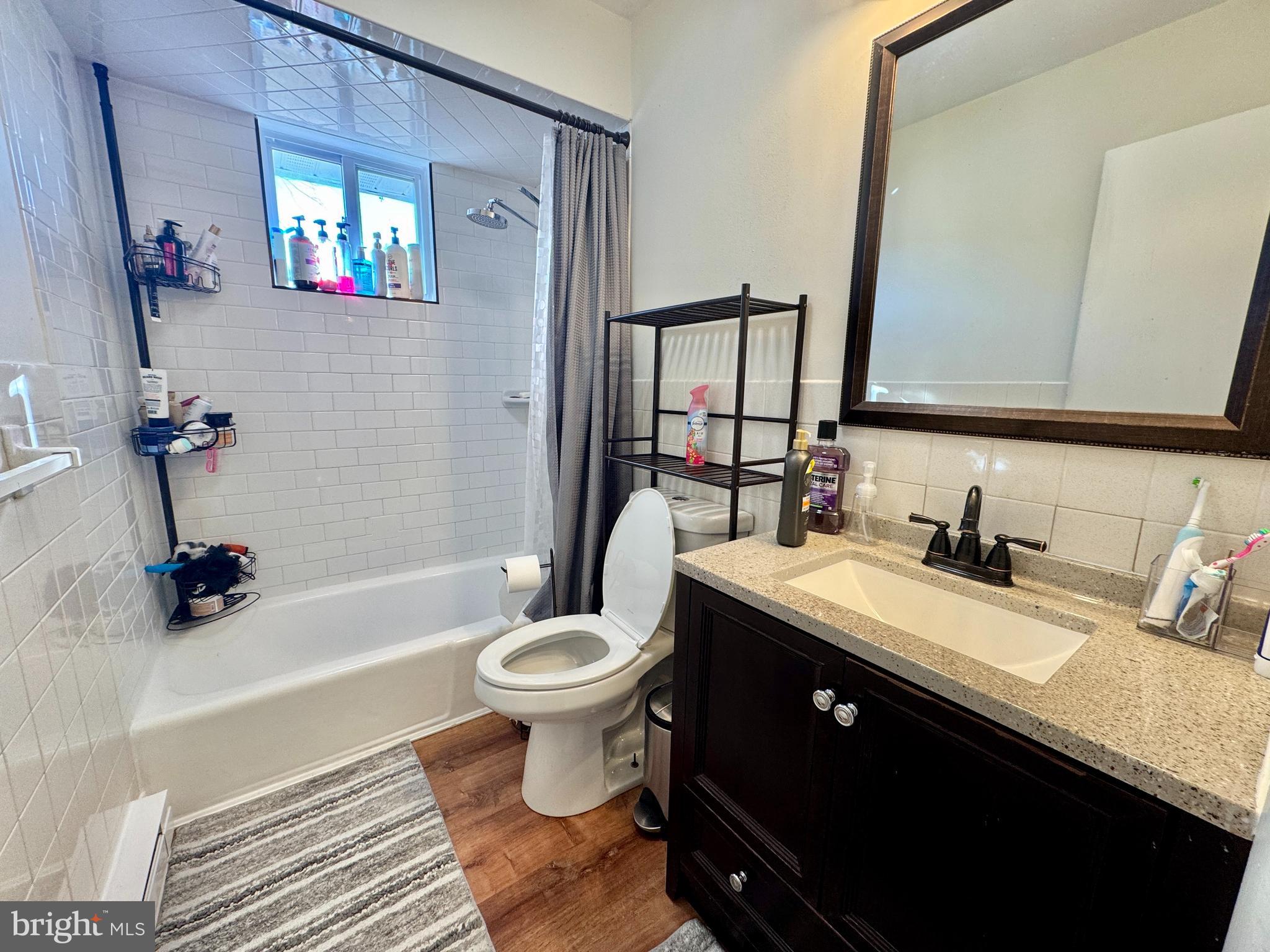 NEWBURG HOMES - Residential