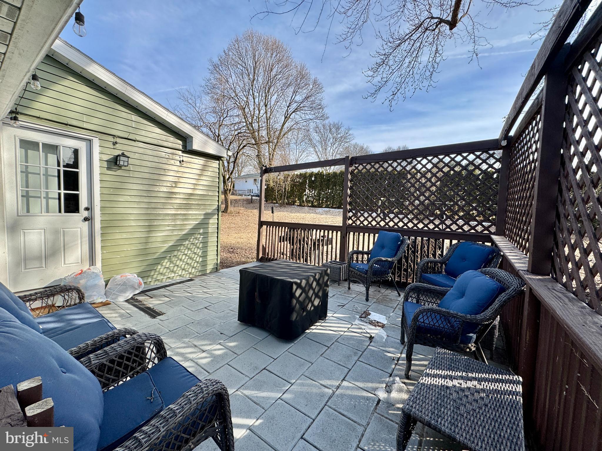 NEWBURG HOMES - Residential