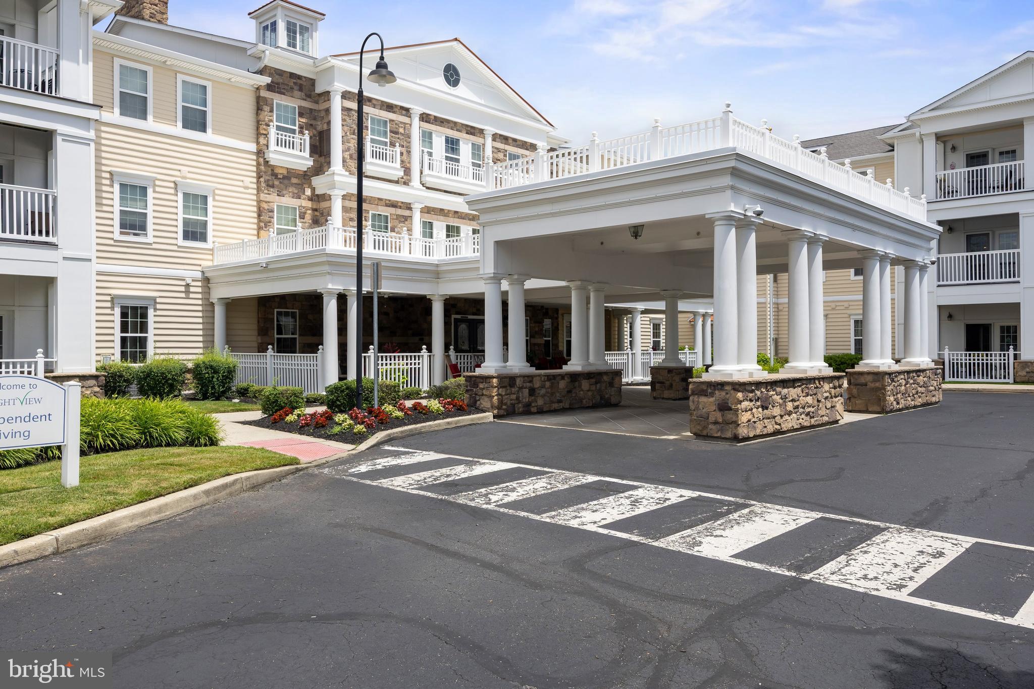 170 GREENTREE ROAD 2232