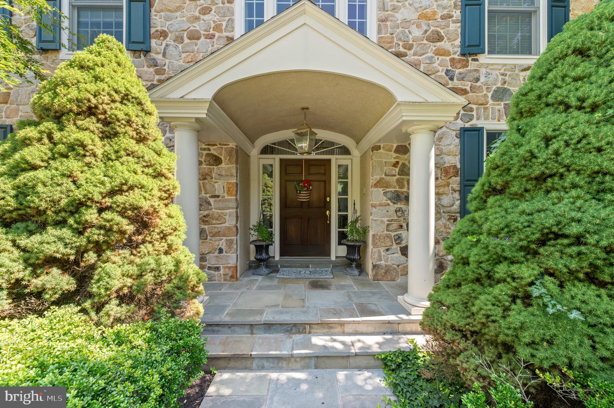 4 HARRISON DRIVE