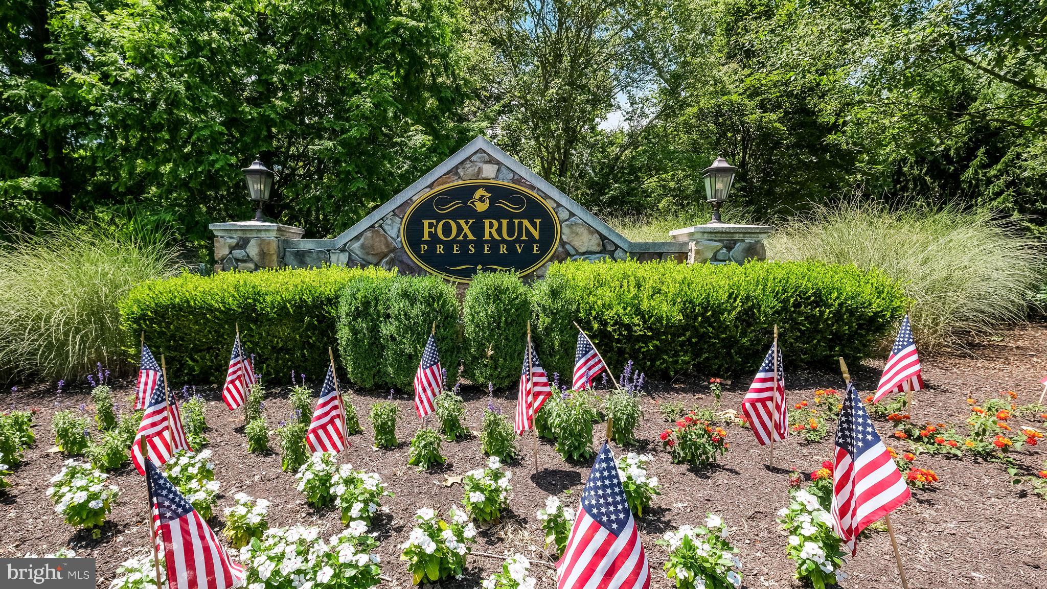 FOX RUN PRESERVE - Residential