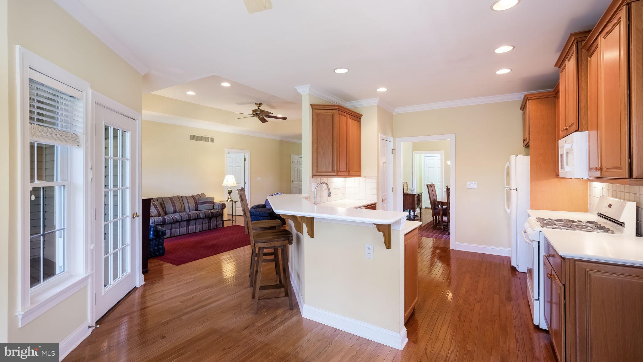 FOX RUN PRESERVE - Residential