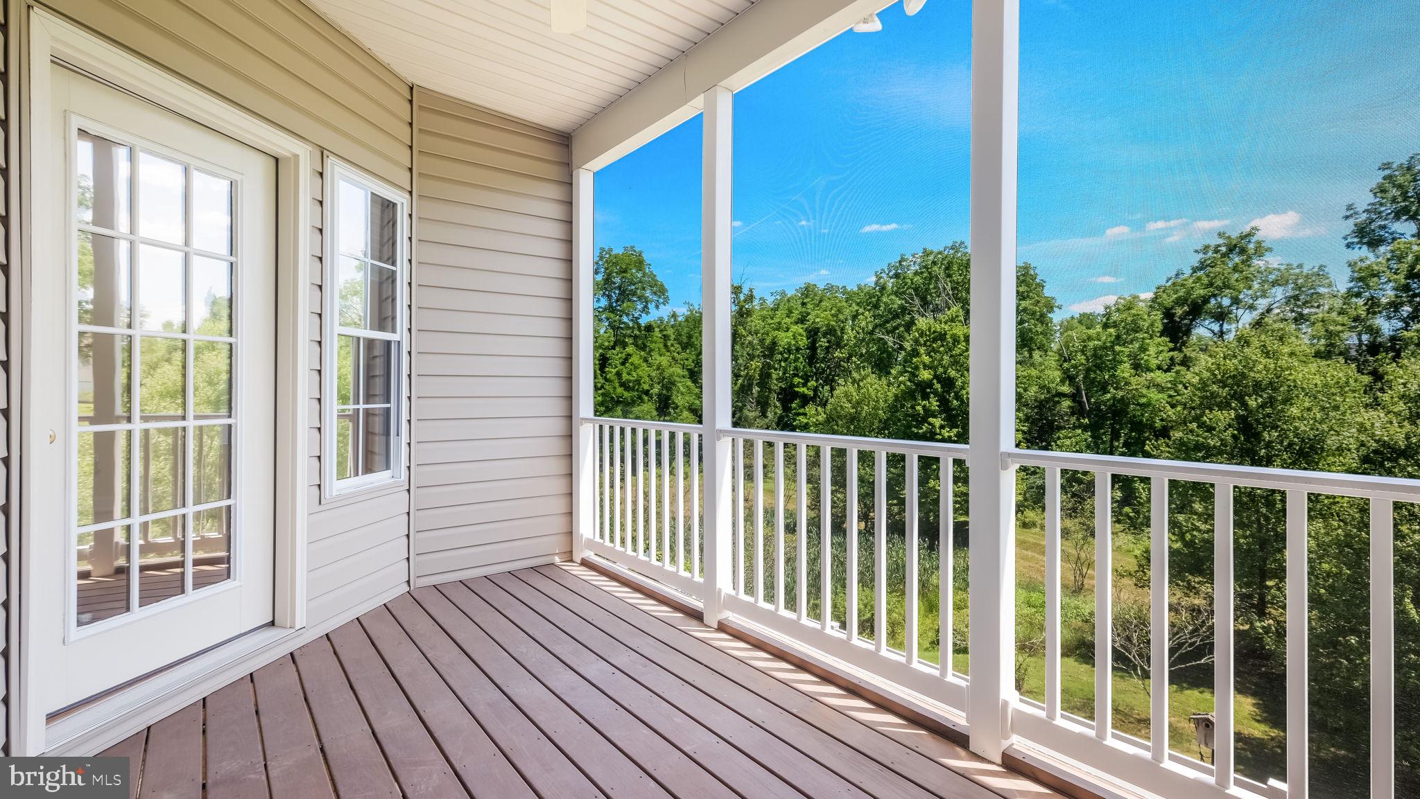 FOX RUN PRESERVE - Residential