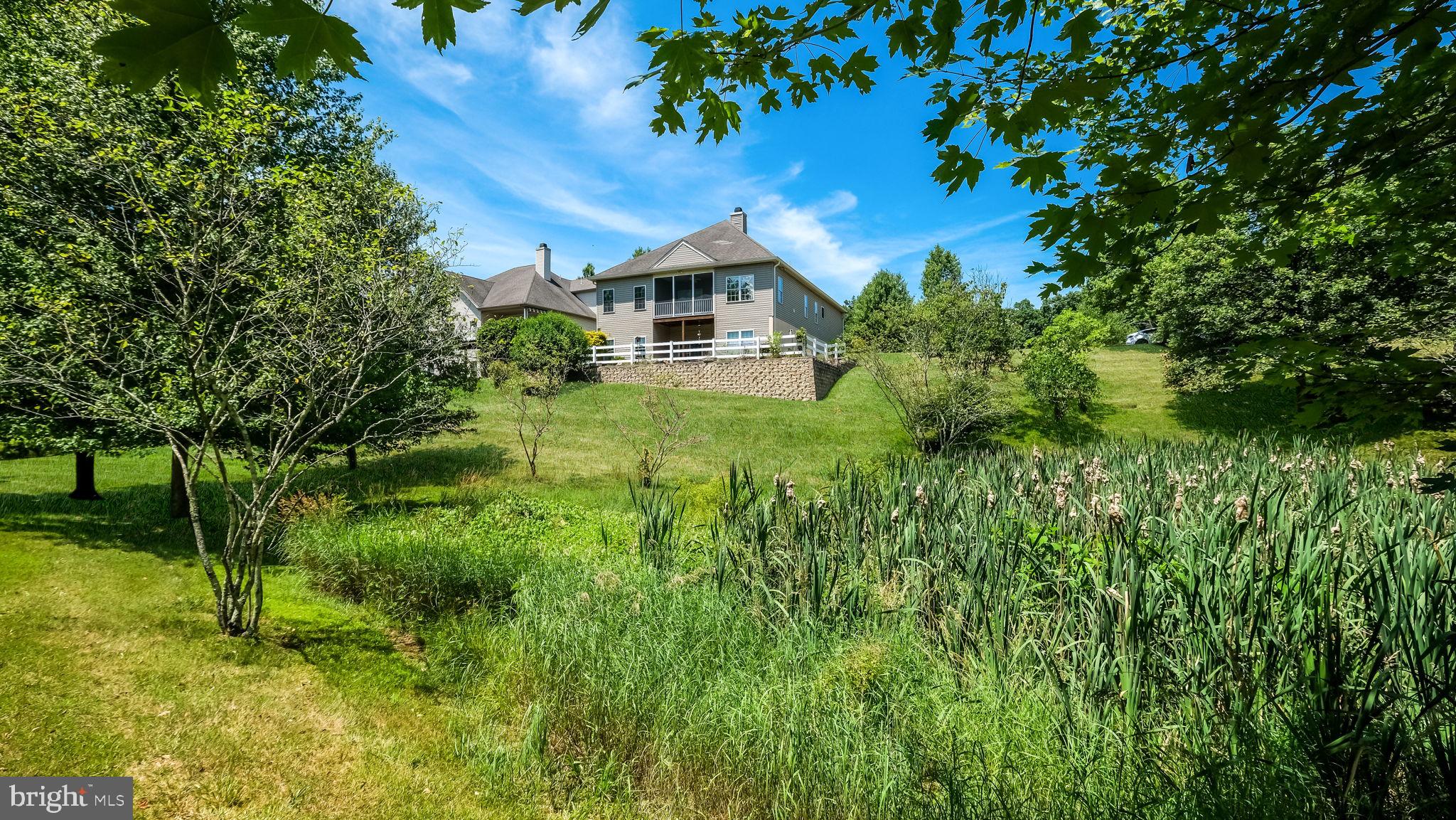 FOX RUN PRESERVE - Residential