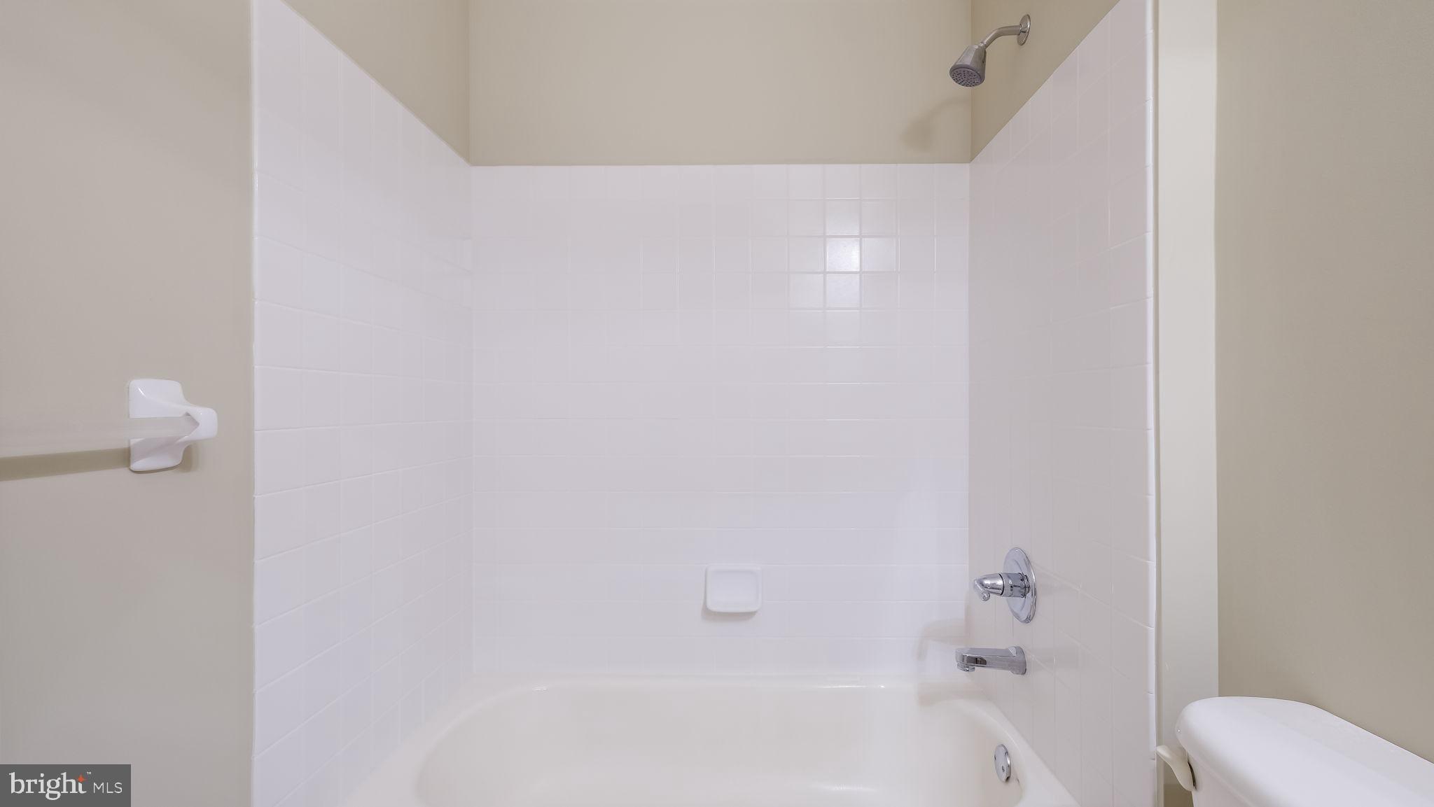 FOX RUN PRESERVE - Residential