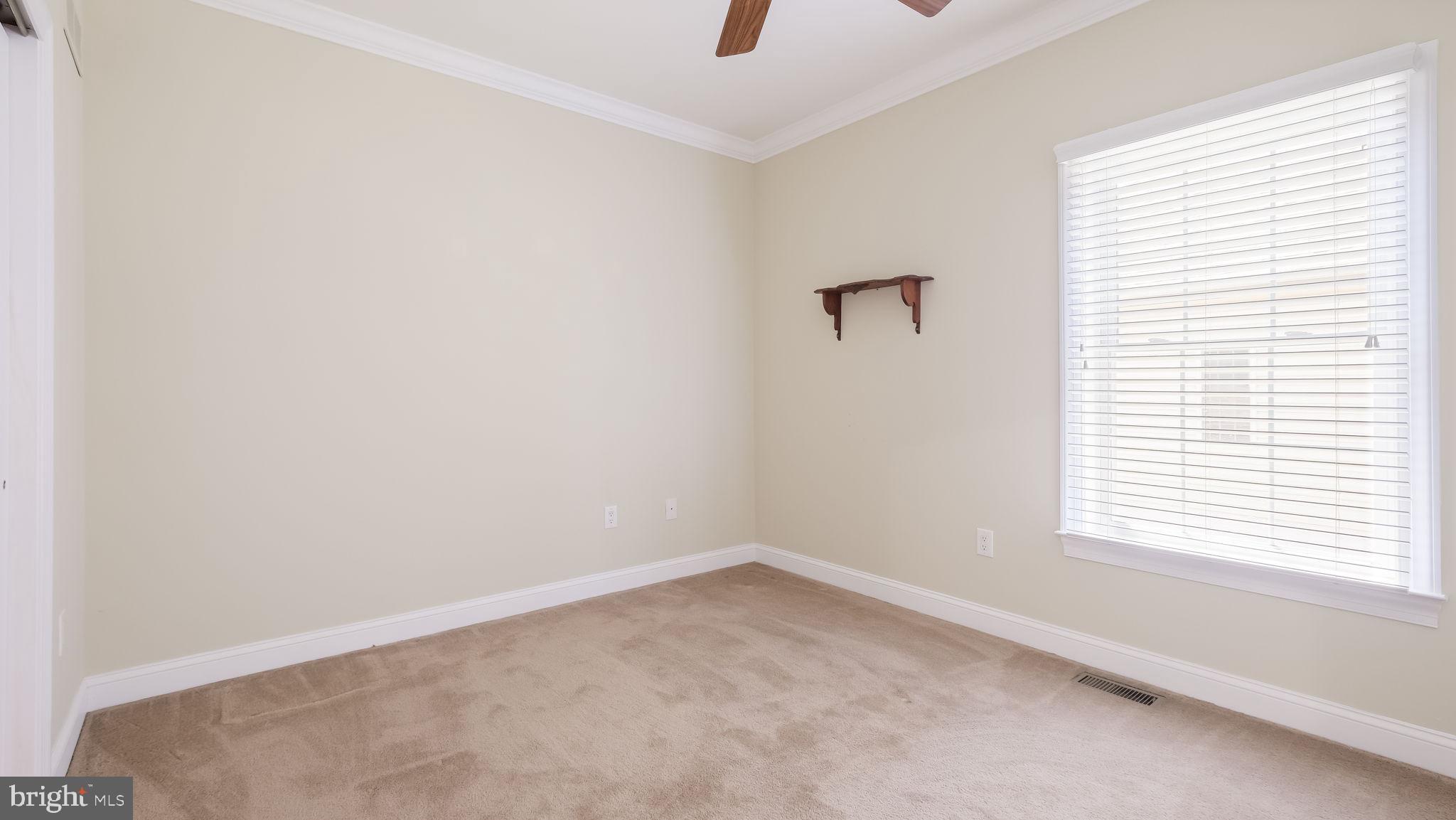 FOX RUN PRESERVE - Residential