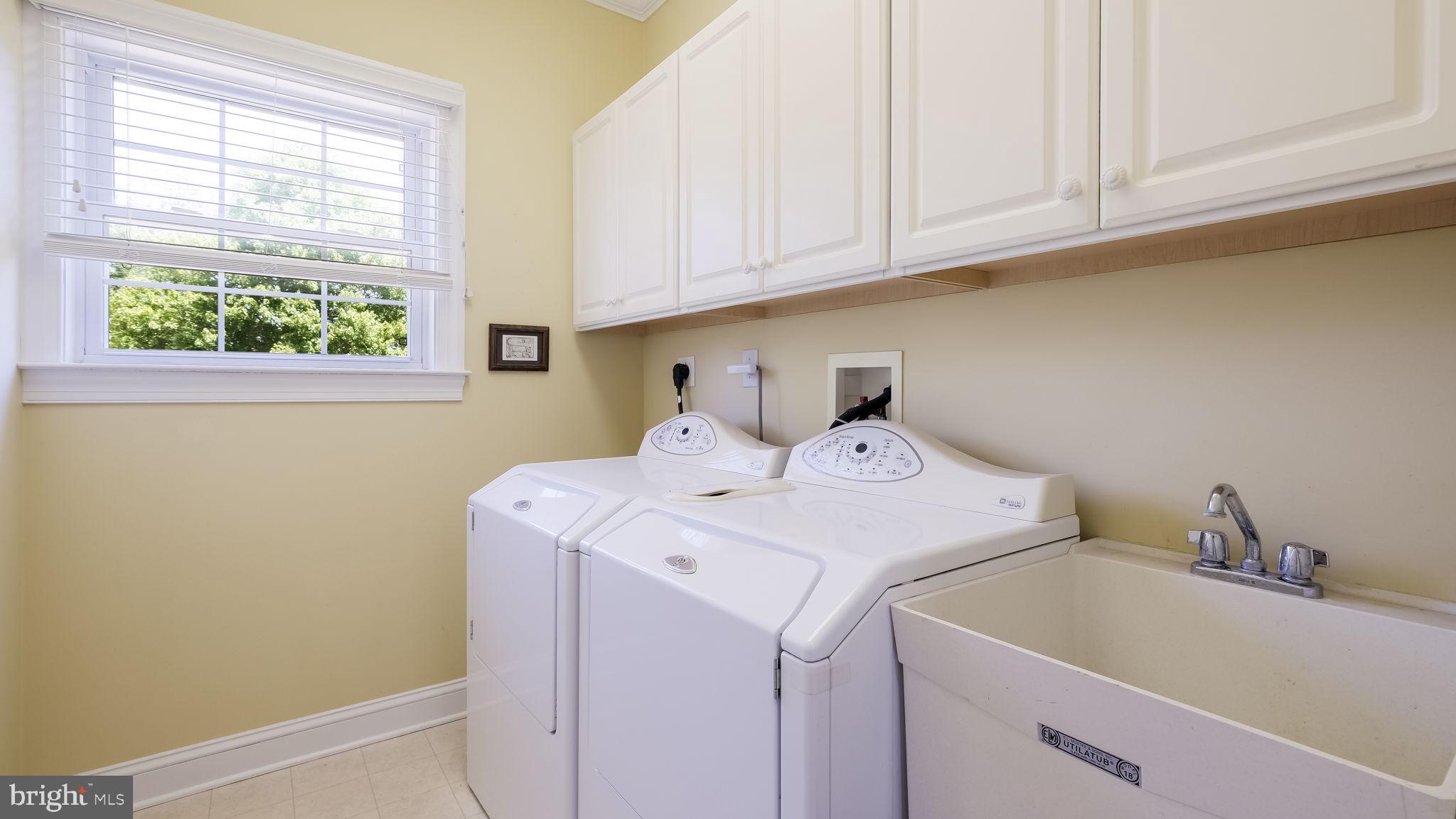 FOX RUN PRESERVE - Residential