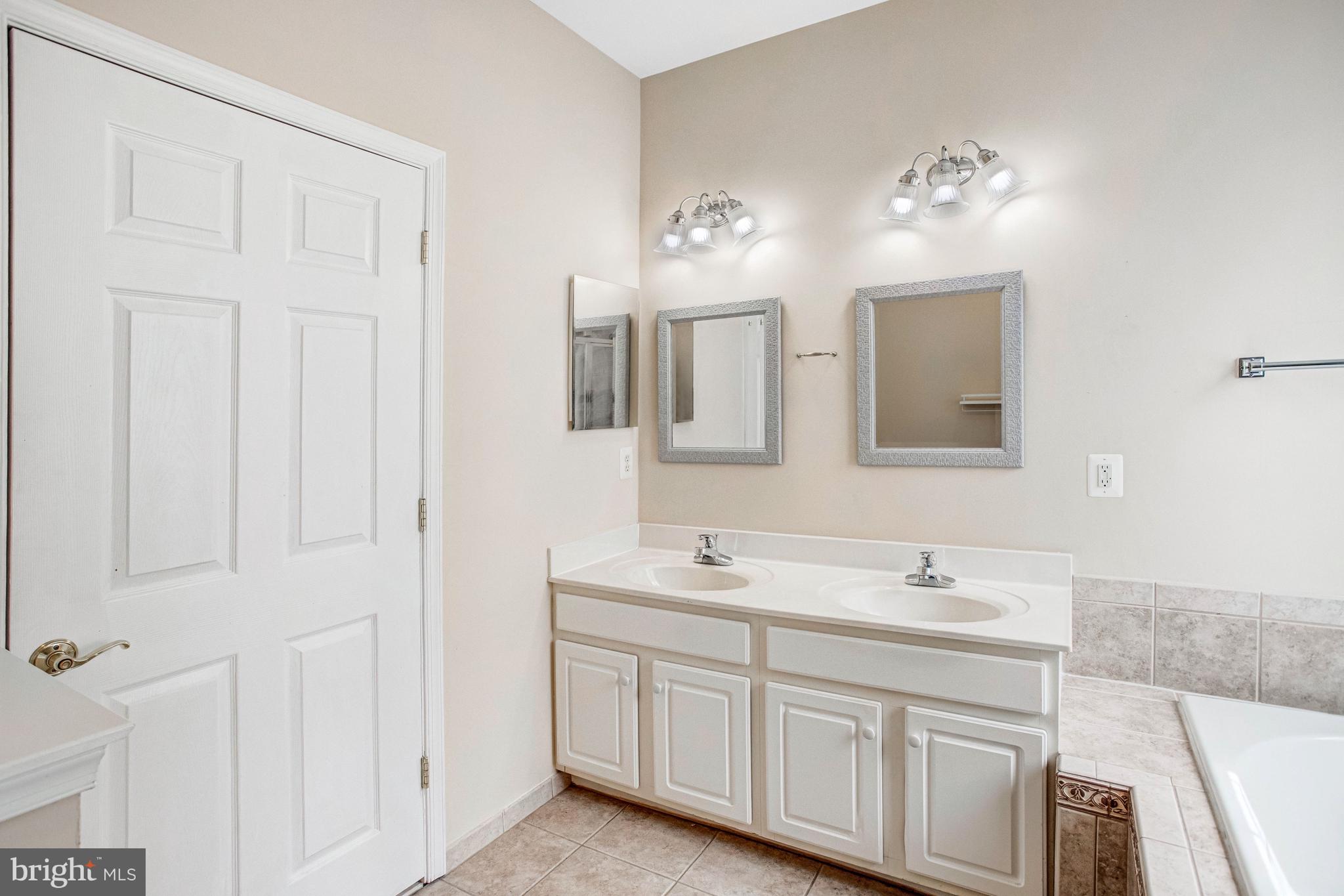 BRAEMAR - Residential