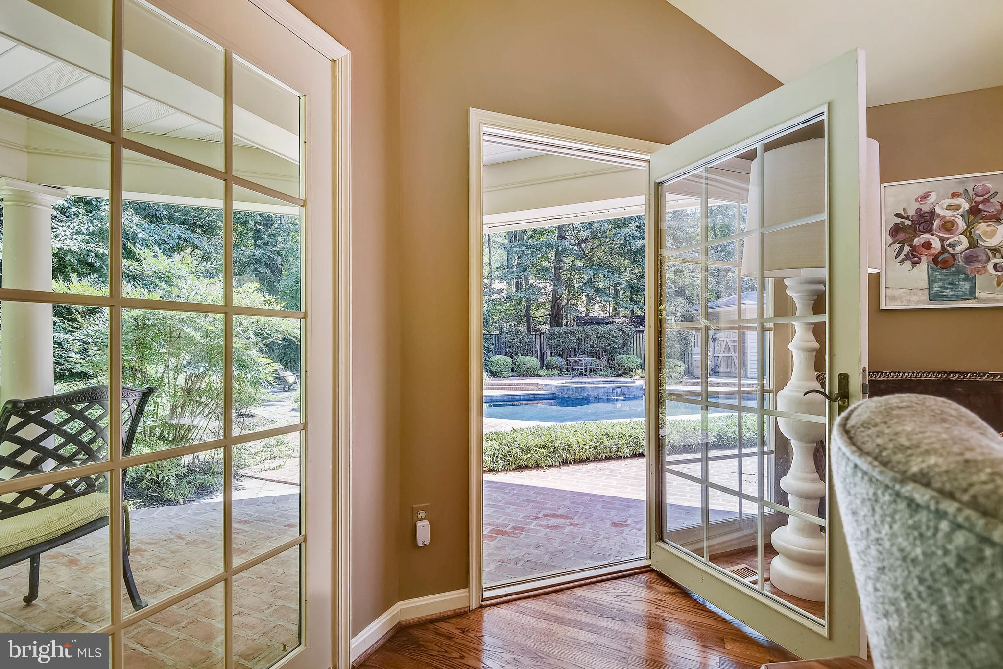 HUNT CUP HILL - Residential