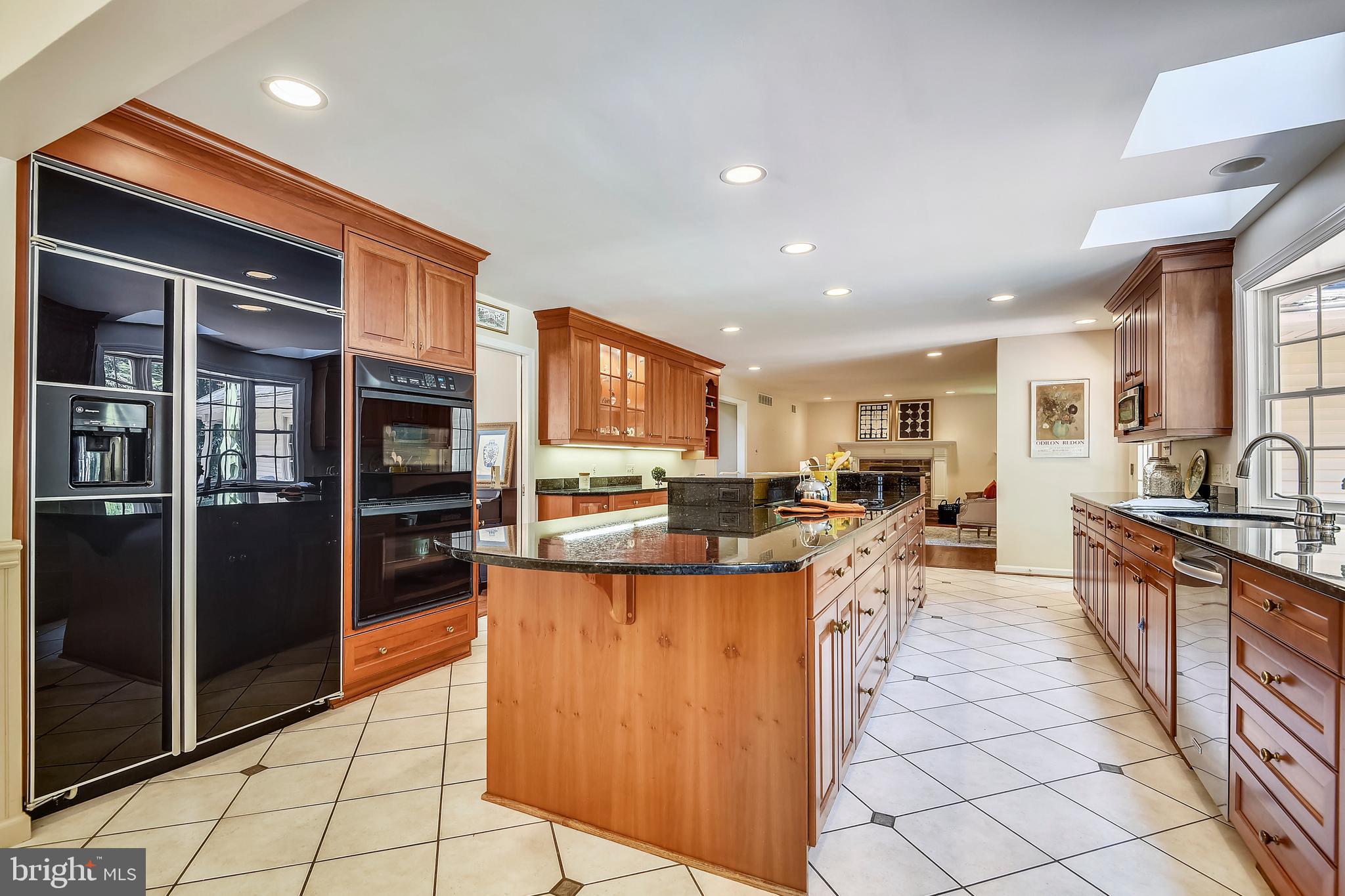 HUNT CUP HILL - Residential