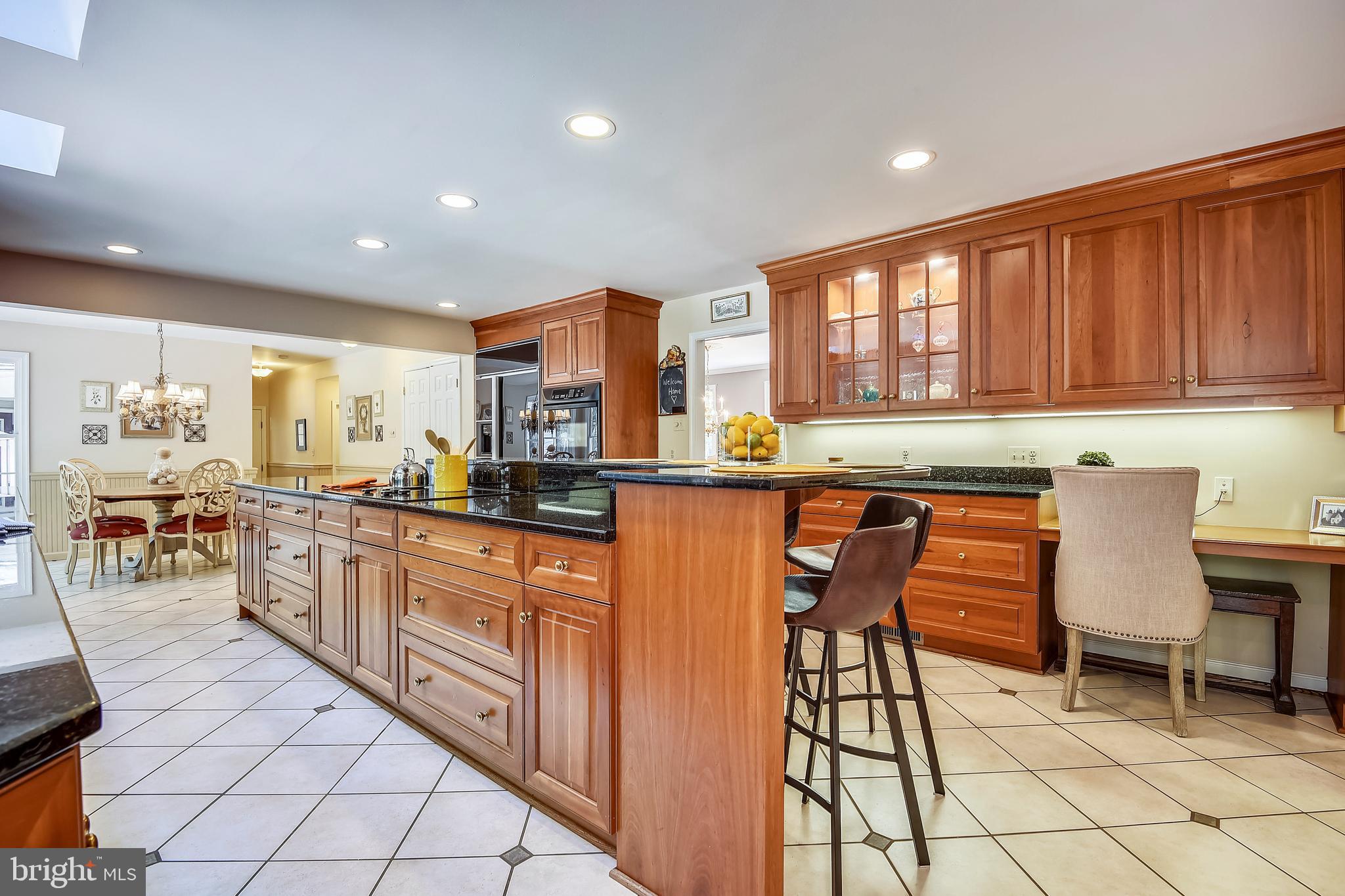 HUNT CUP HILL - Residential