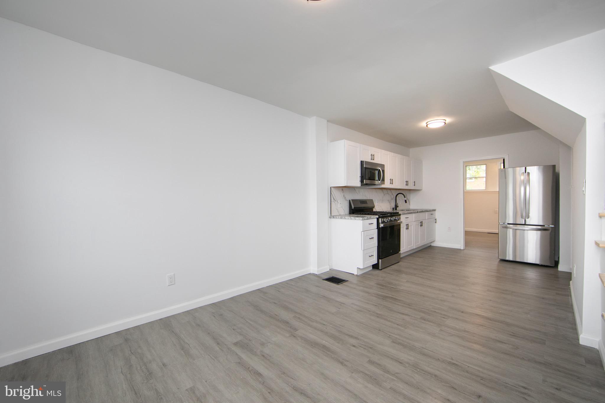 1261 S MERRIMAC ROAD