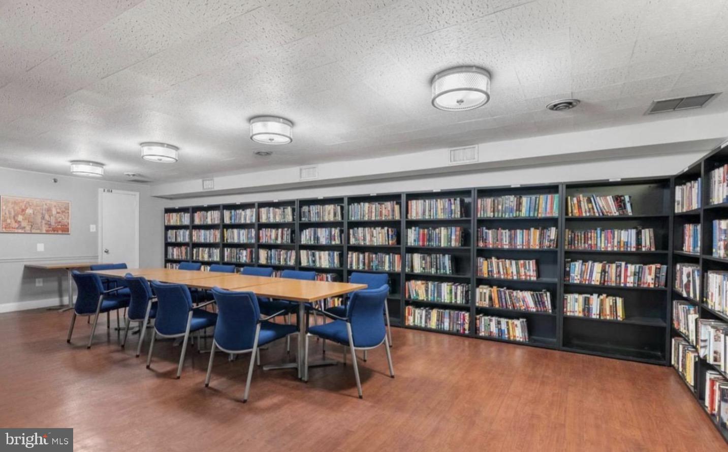 RIVER PARK - Residential