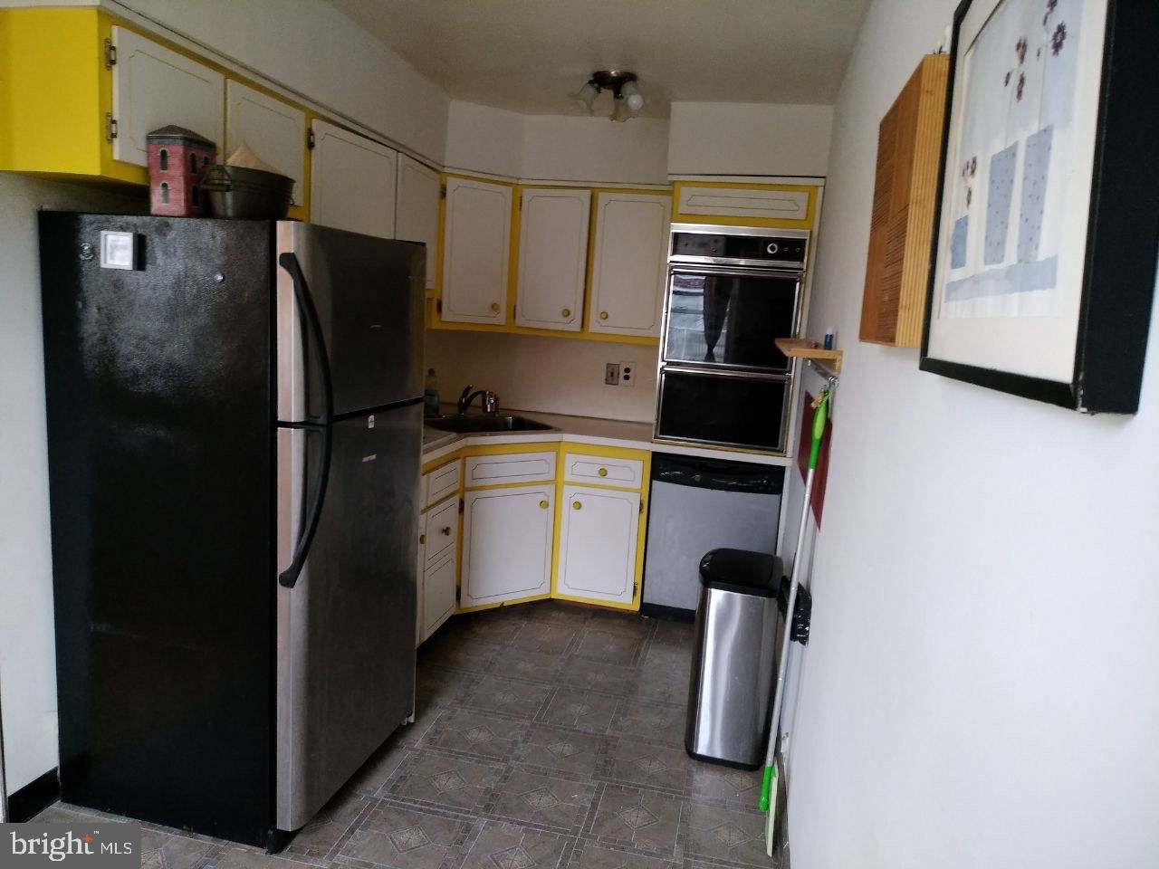 RHAWNHURST - Residential