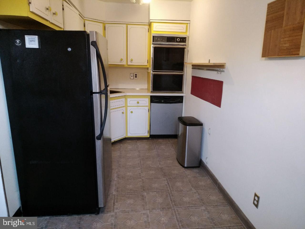 RHAWNHURST - Residential