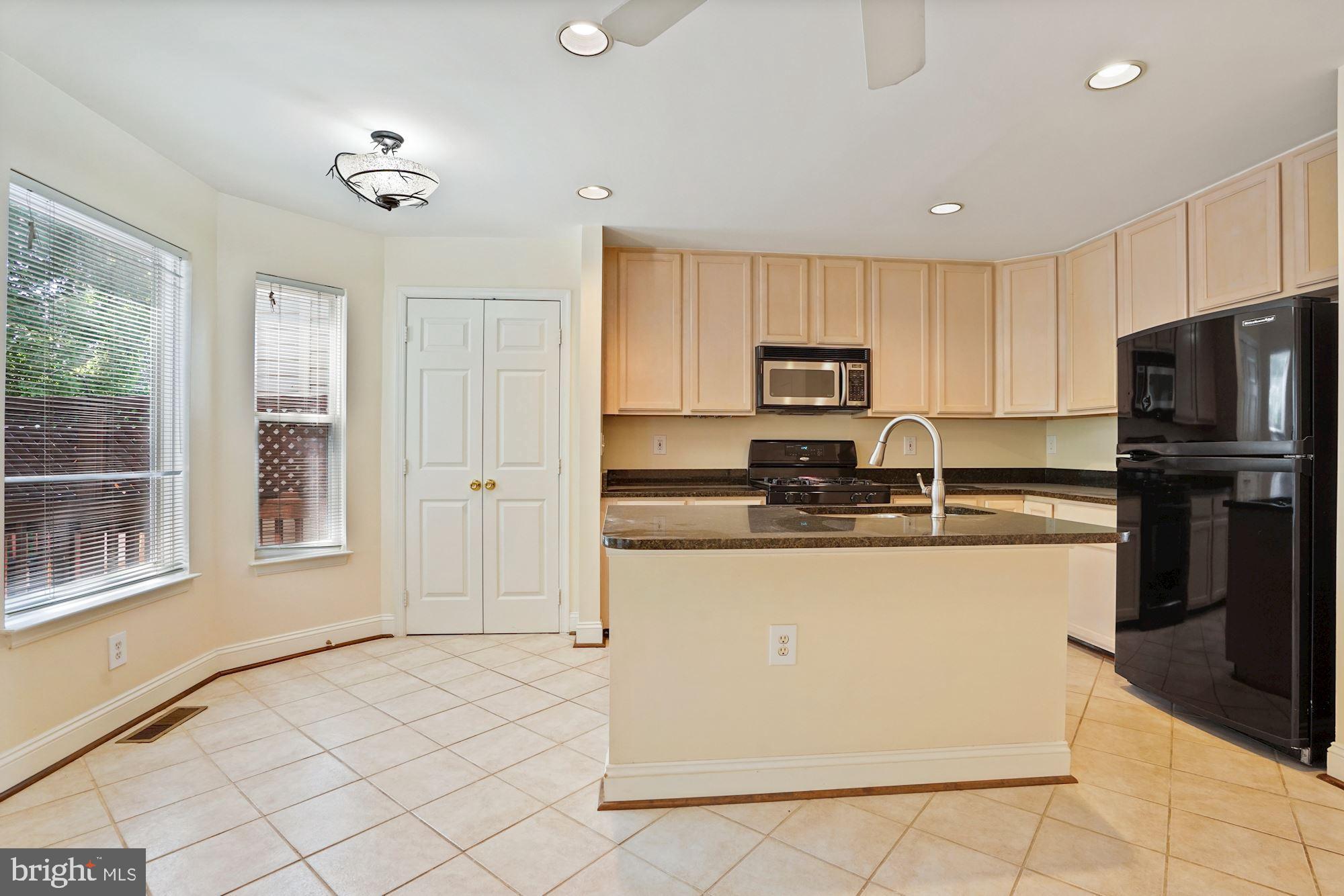 BRYARTON - Residential