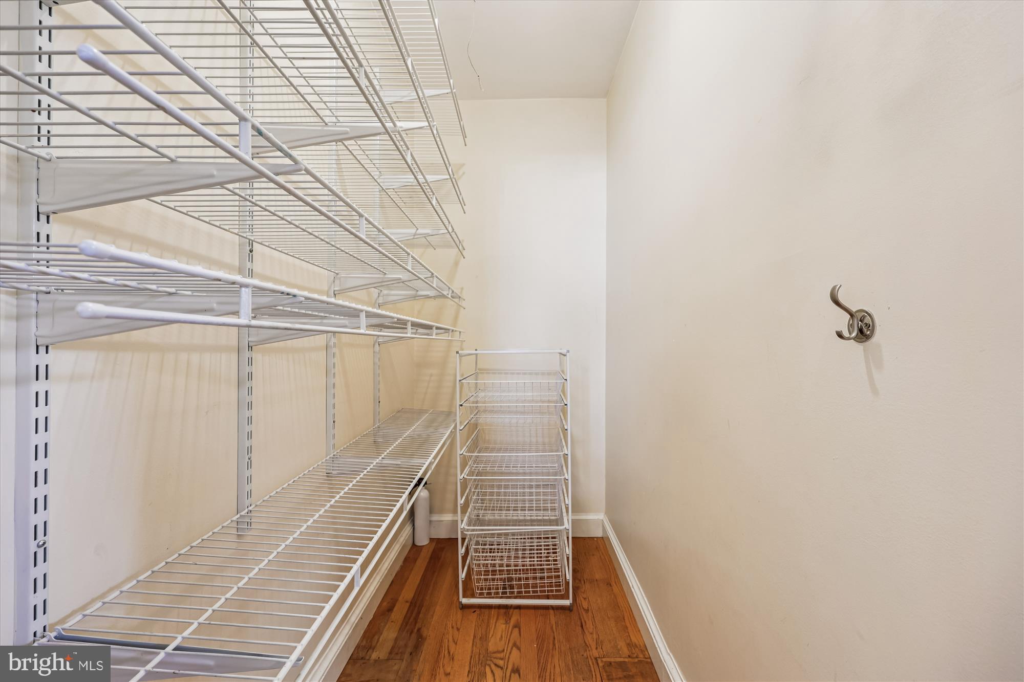 WILLERBURN ACRES - Residential Lease