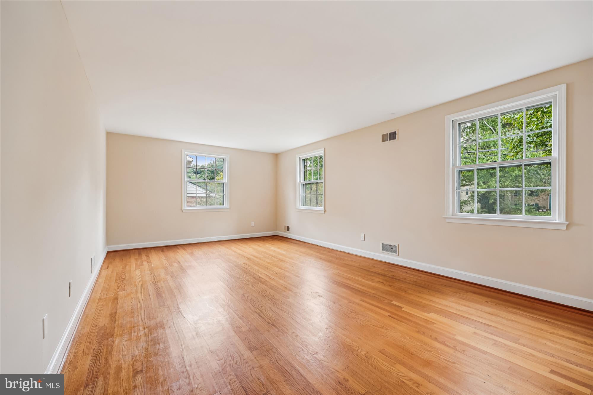 WILLERBURN ACRES - Residential Lease