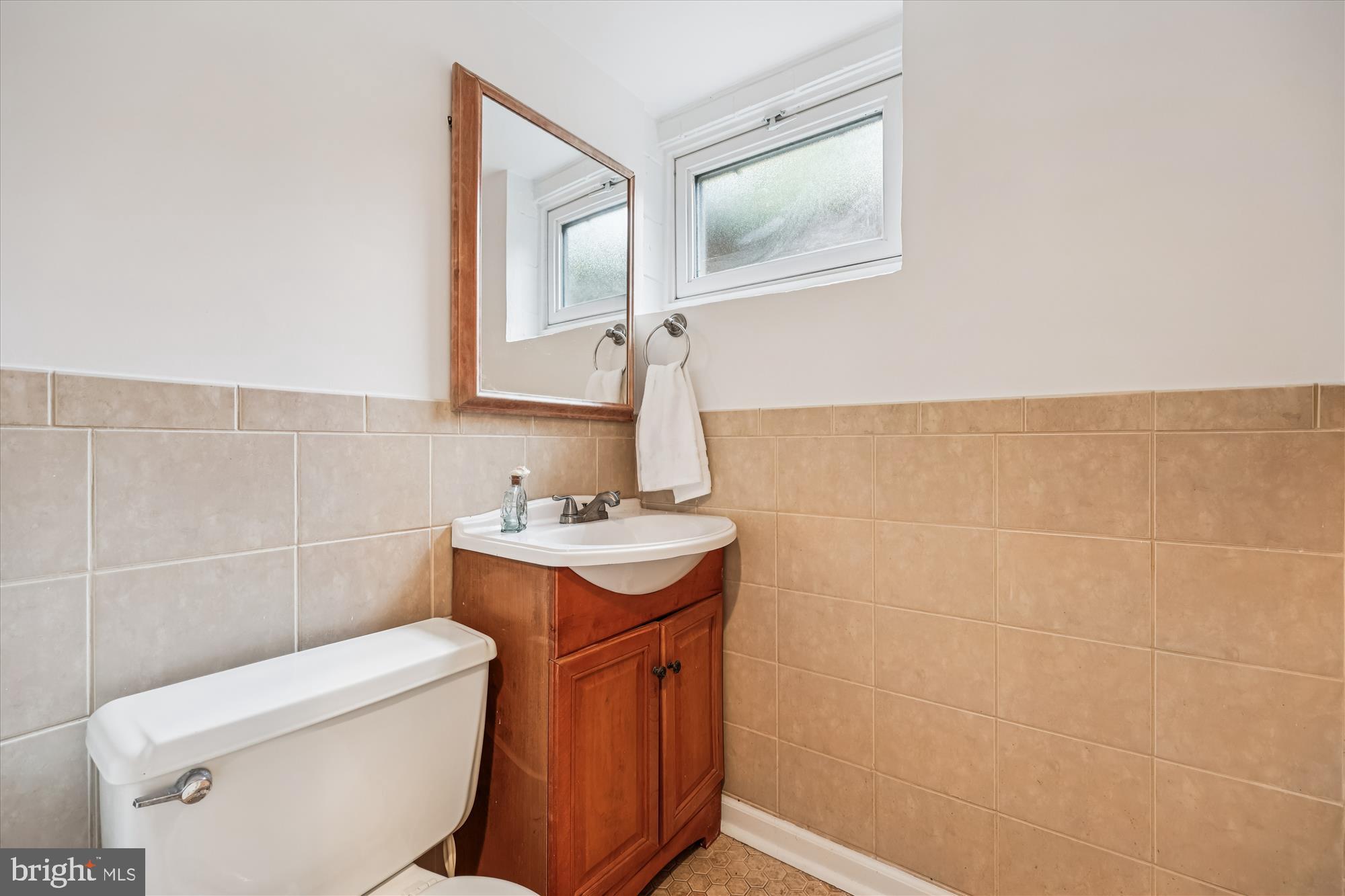 WILLERBURN ACRES - Residential Lease