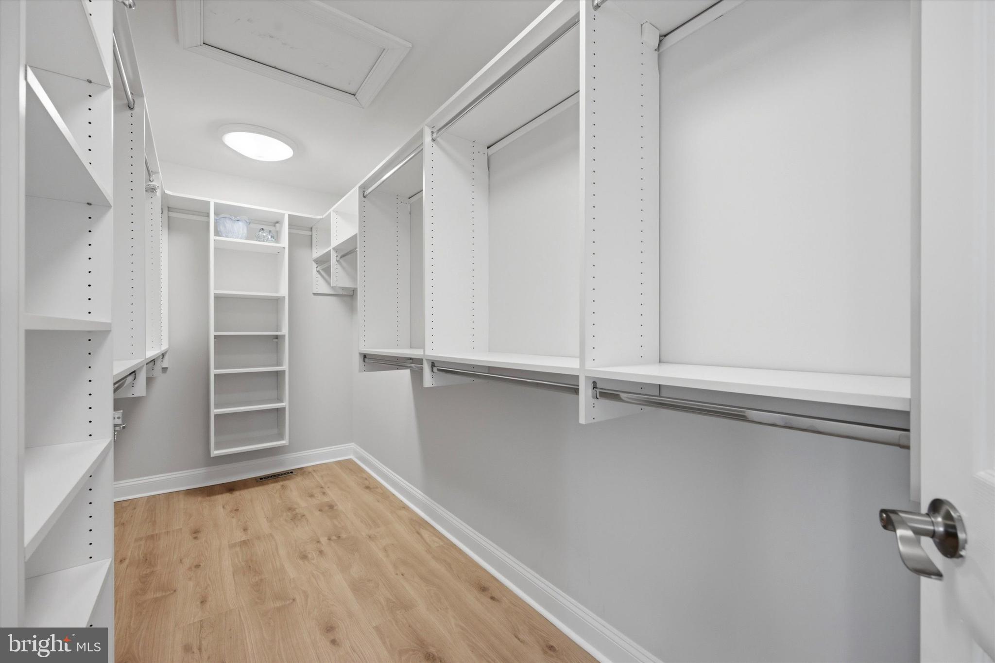 WHITELAND HILLS - Residential