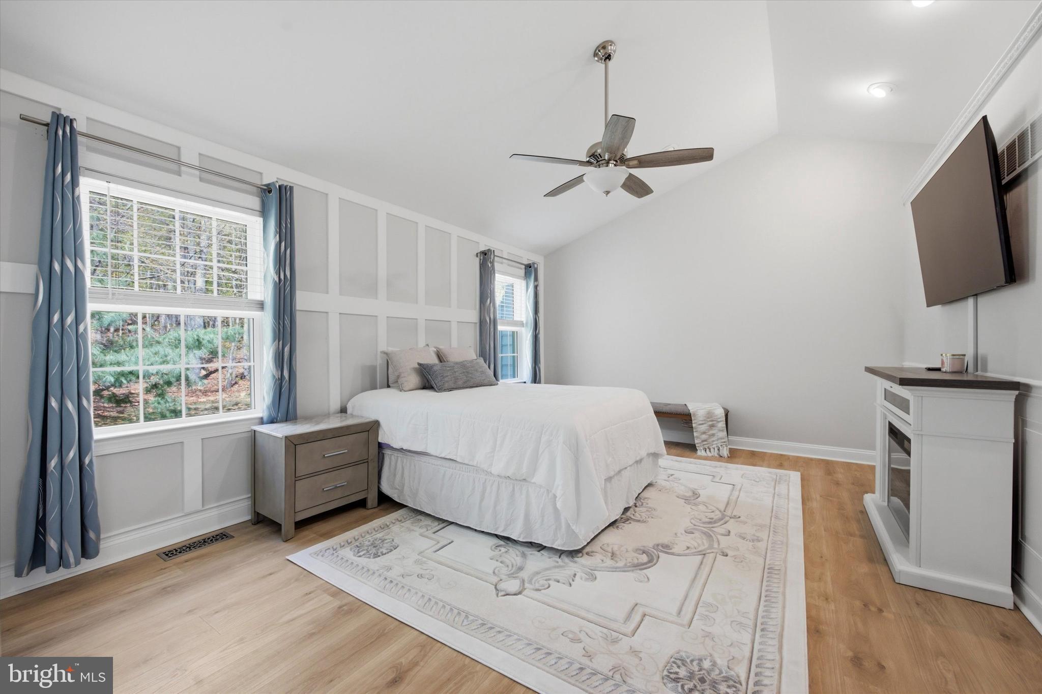 WHITELAND HILLS - Residential