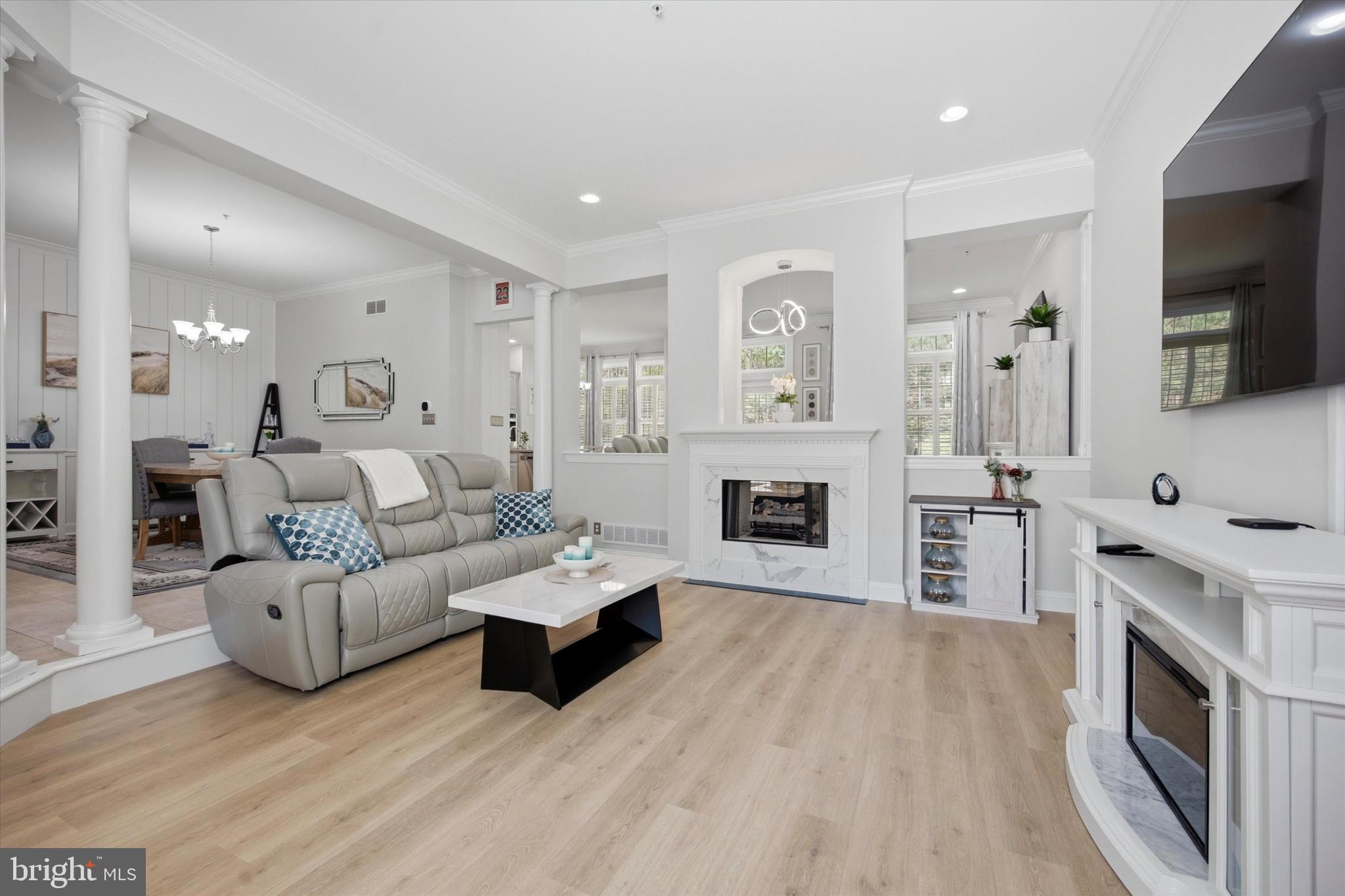 WHITELAND HILLS - Residential