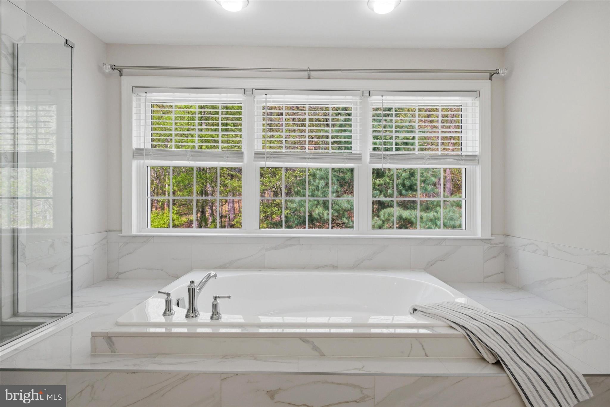 WHITELAND HILLS - Residential