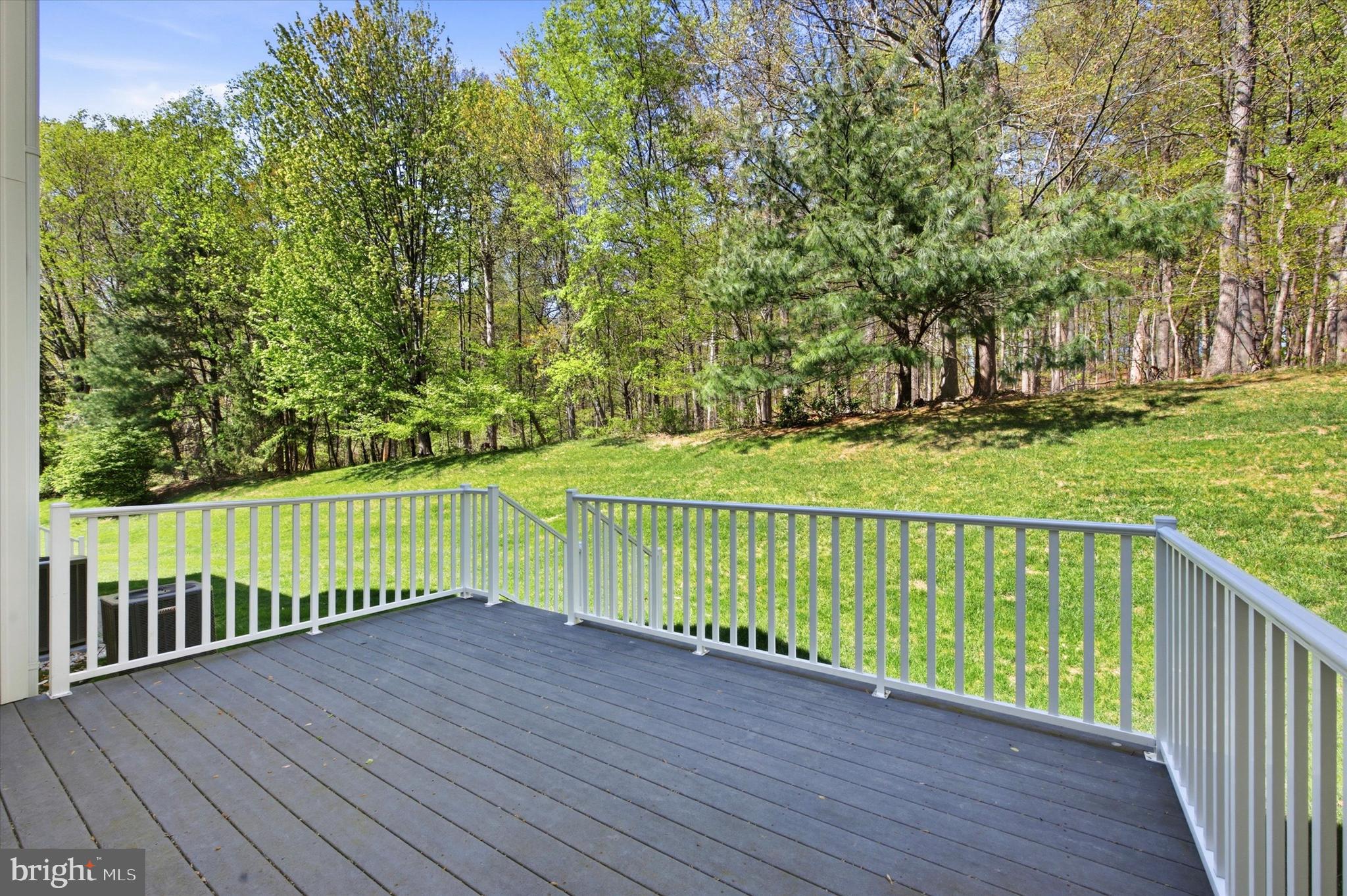 WHITELAND HILLS - Residential