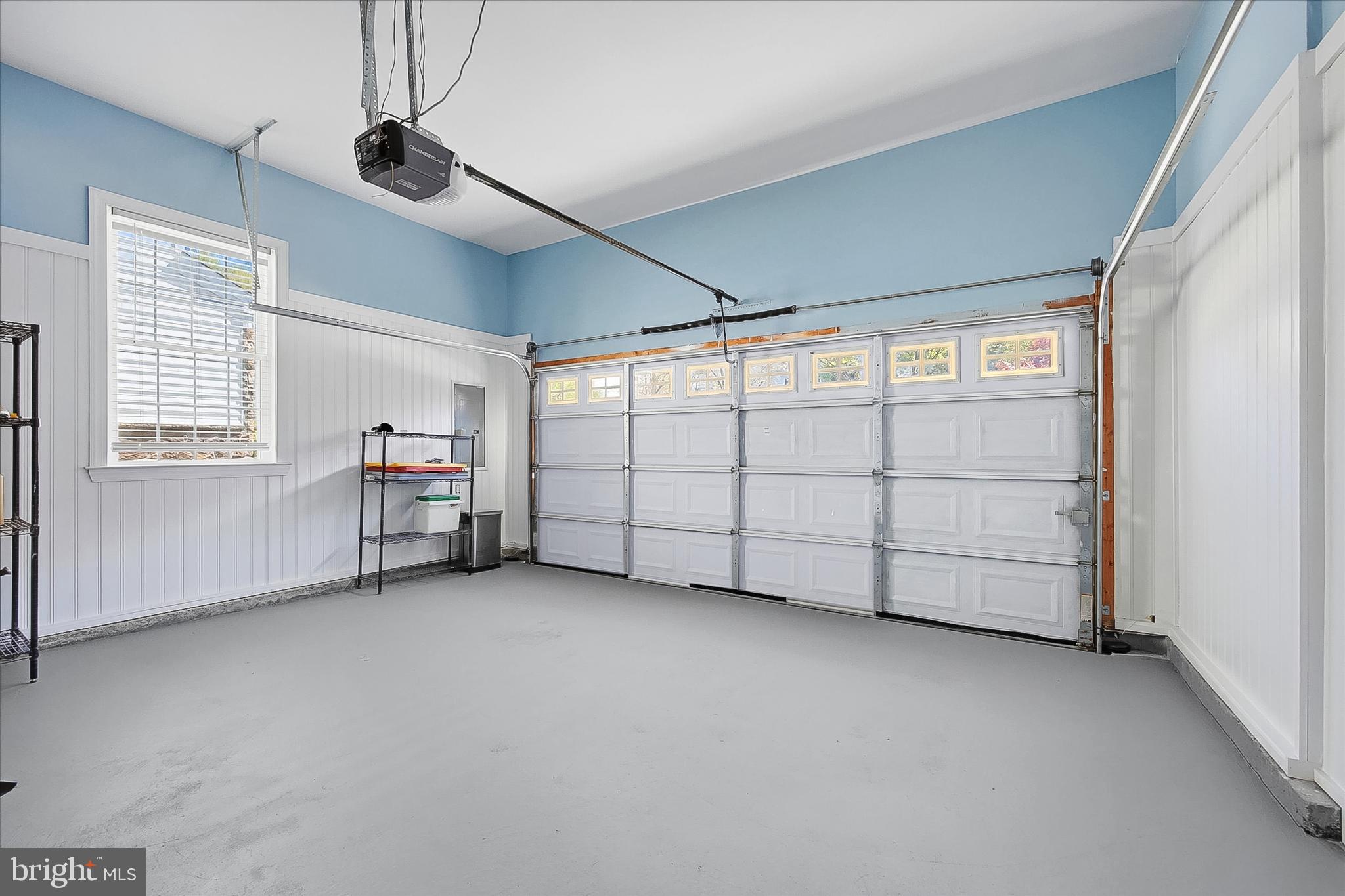 WHITELAND HILLS - Residential