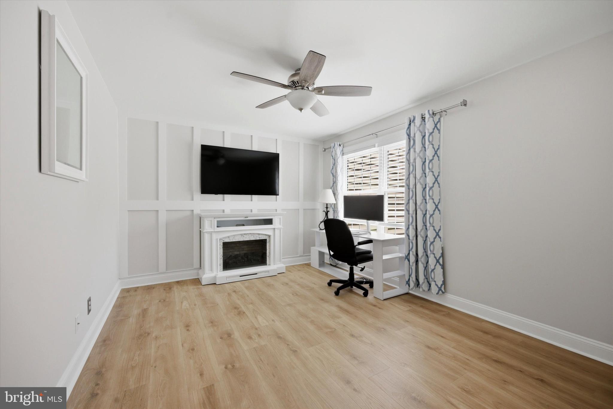 WHITELAND HILLS - Residential