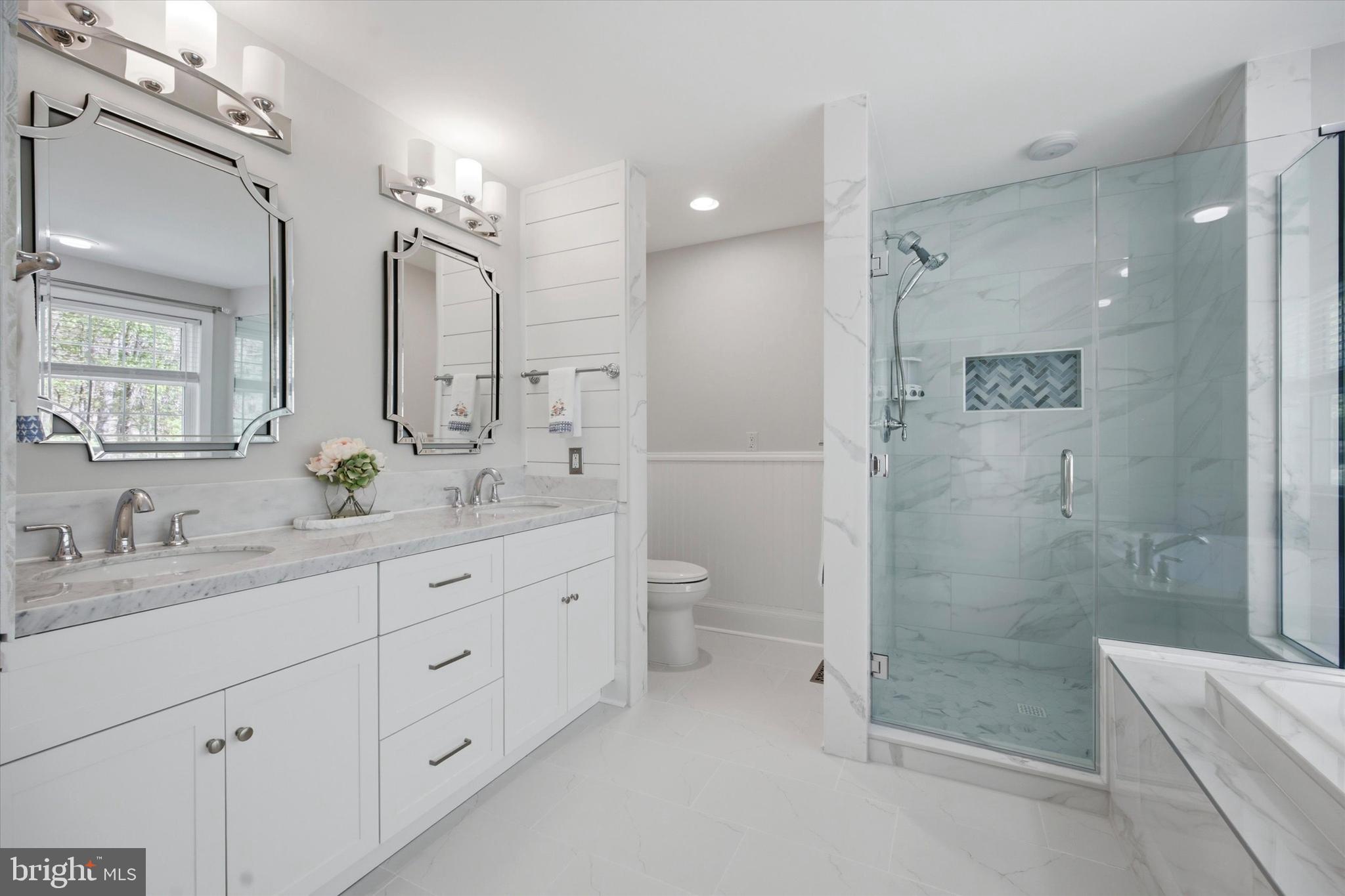 WHITELAND HILLS - Residential